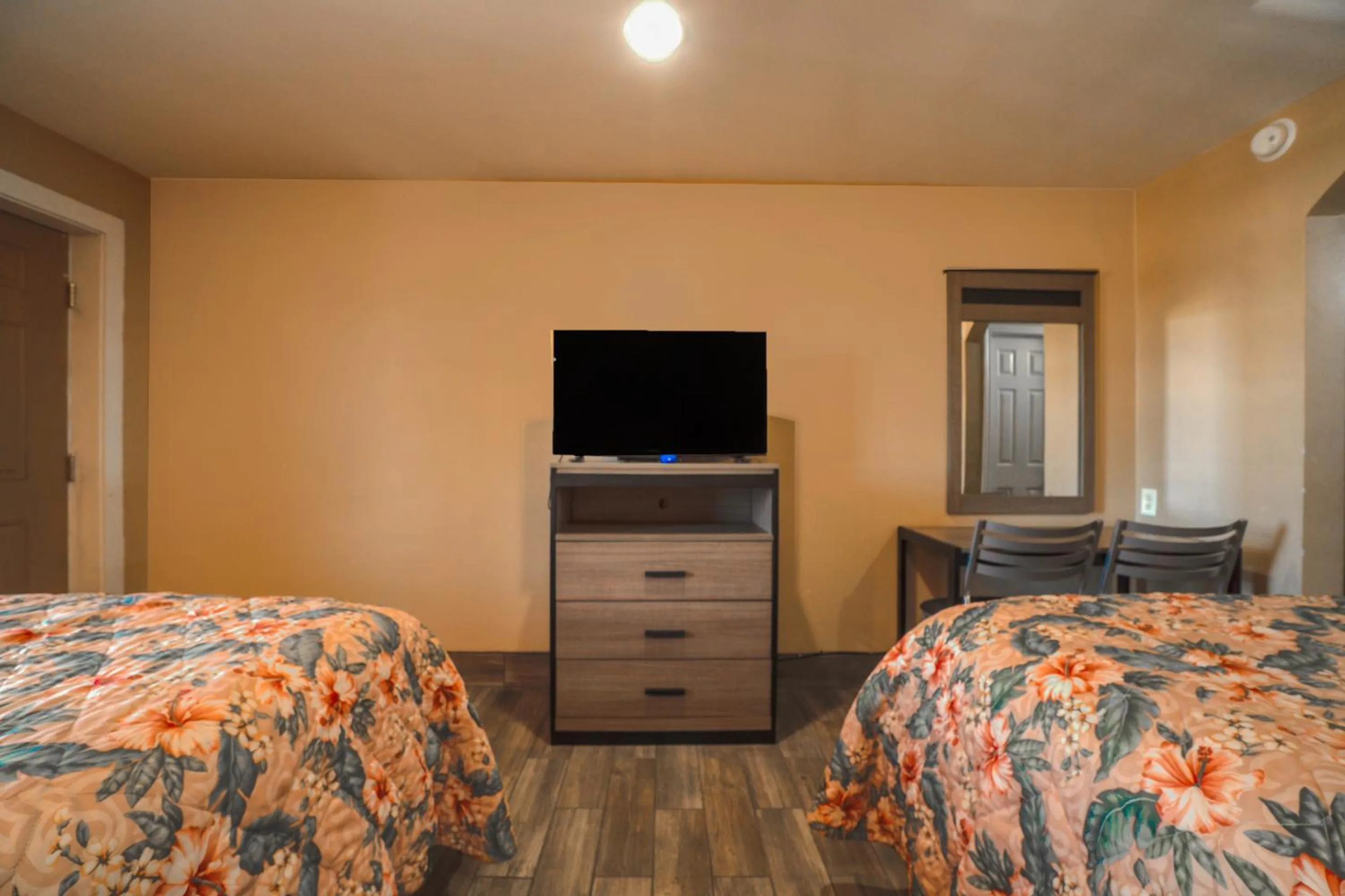 Bedroom, Bed in Days Inn by Wyndham Aransas Pass