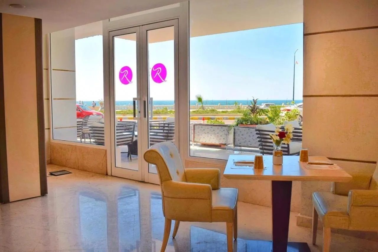 Romance Alexandria Hotel