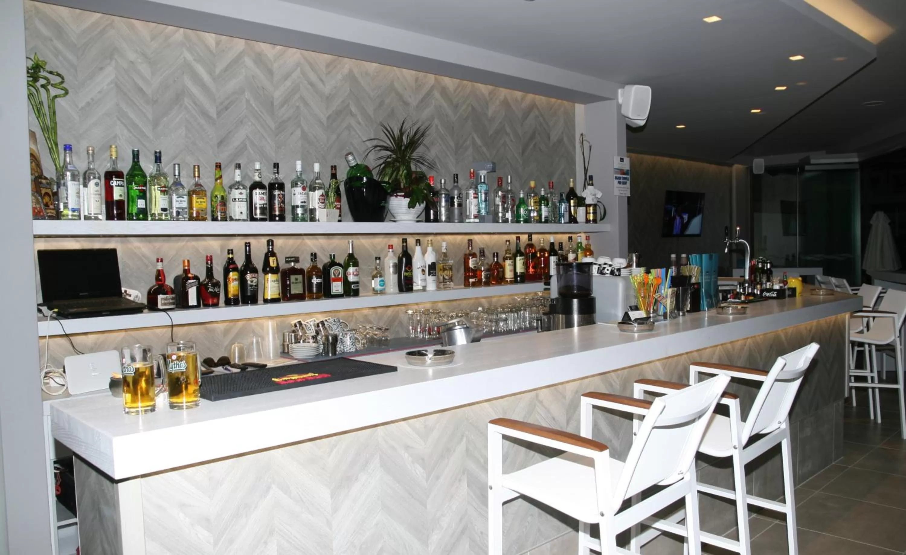 Lounge or bar in Agrelli Hotel & Suites