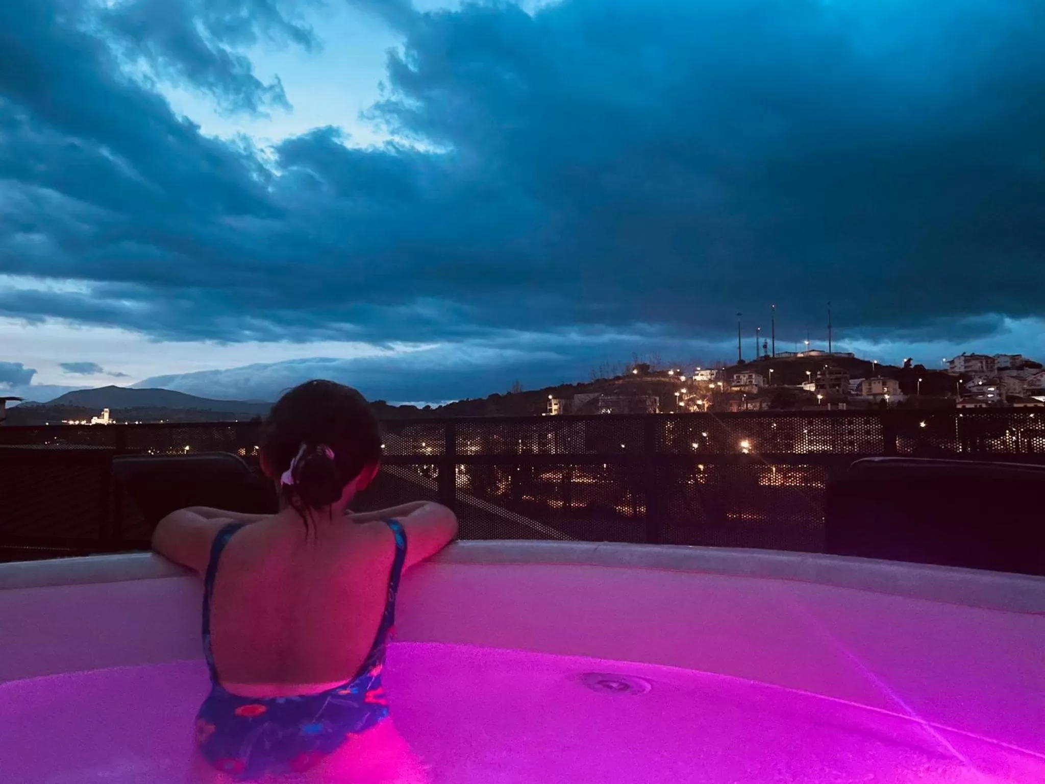 Hot Tub in Ribeira House