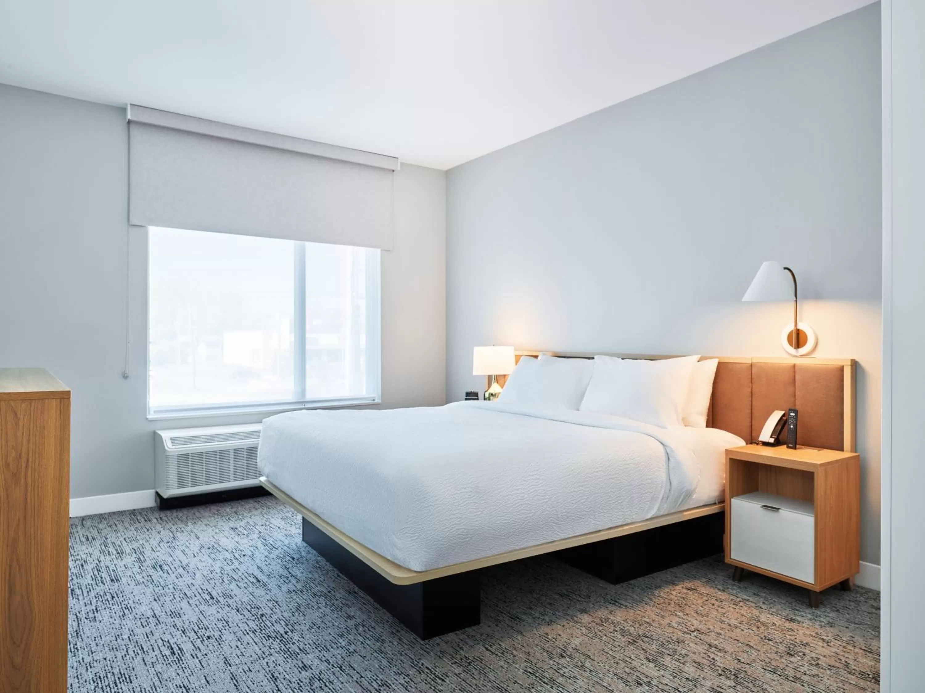 Bedroom, Bed in TownePlace Suites by Marriott Hixson