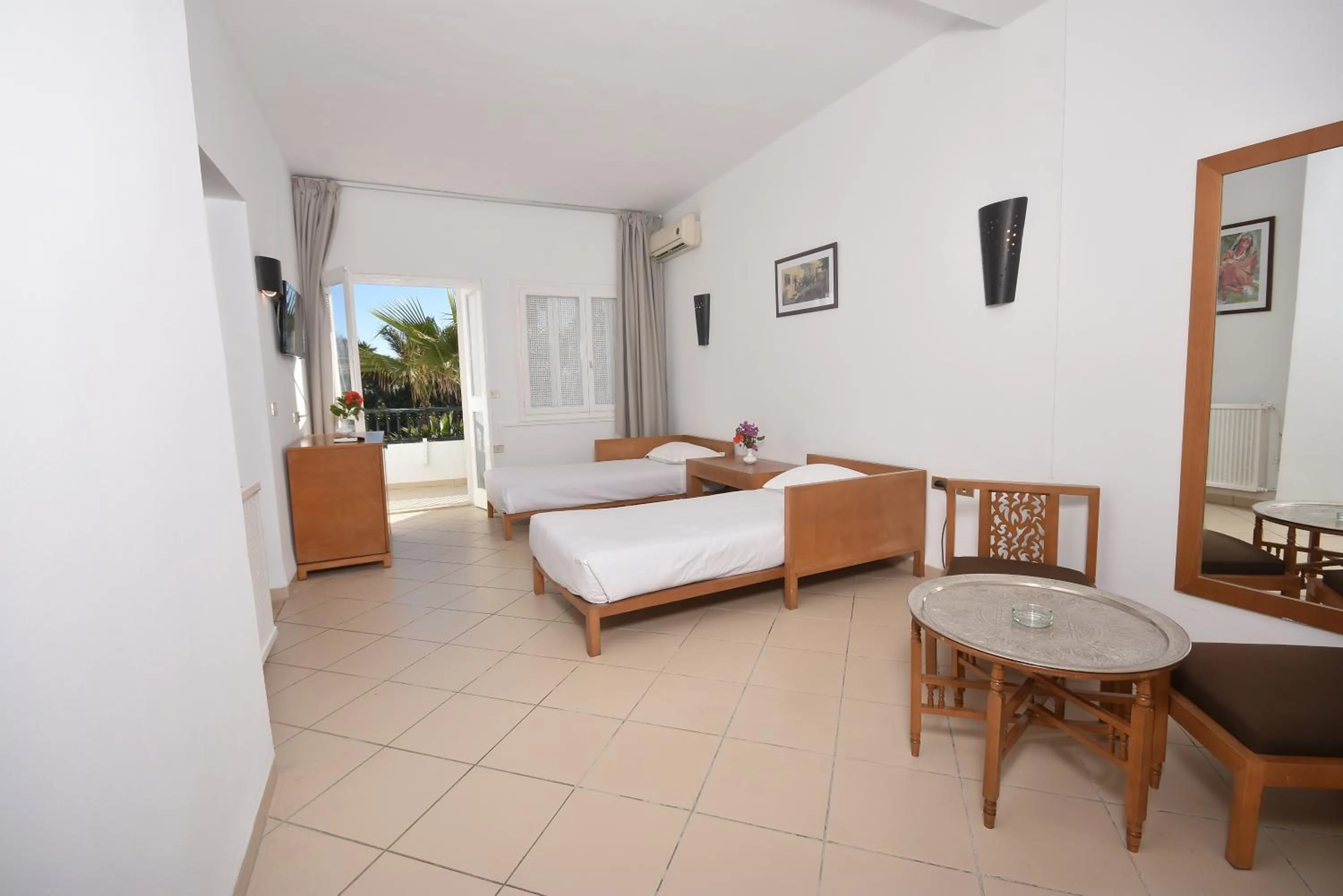 Bedroom, Bed in Hotel El Fell