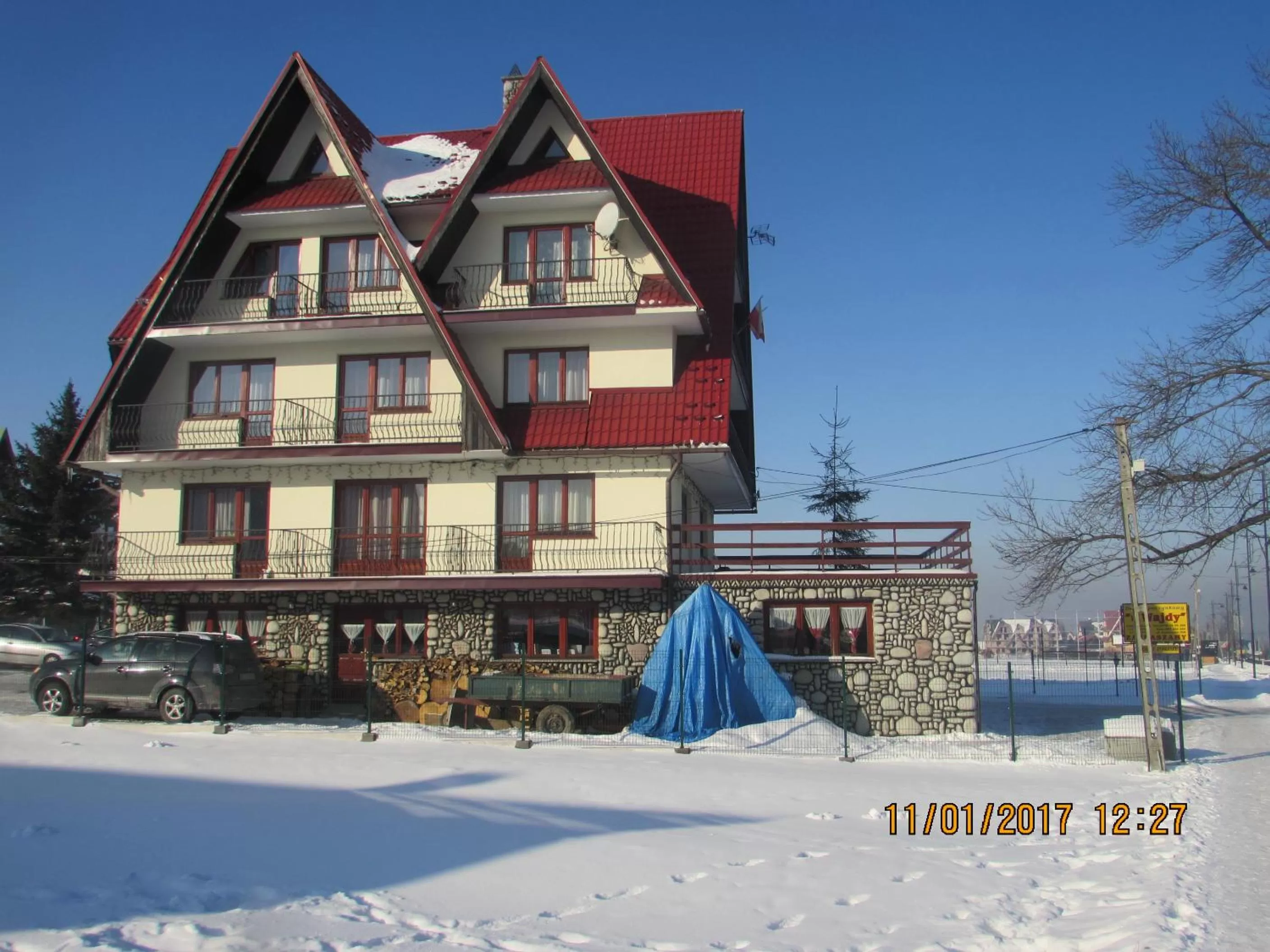 Property building, Winter in DW U Wajdy