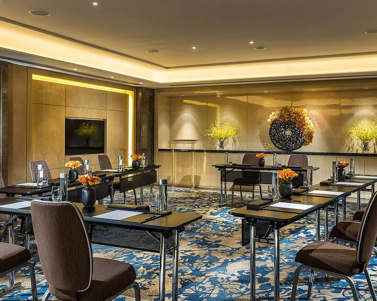 Banquet/Function facilities in Four Seasons Hotel Shenzhen
