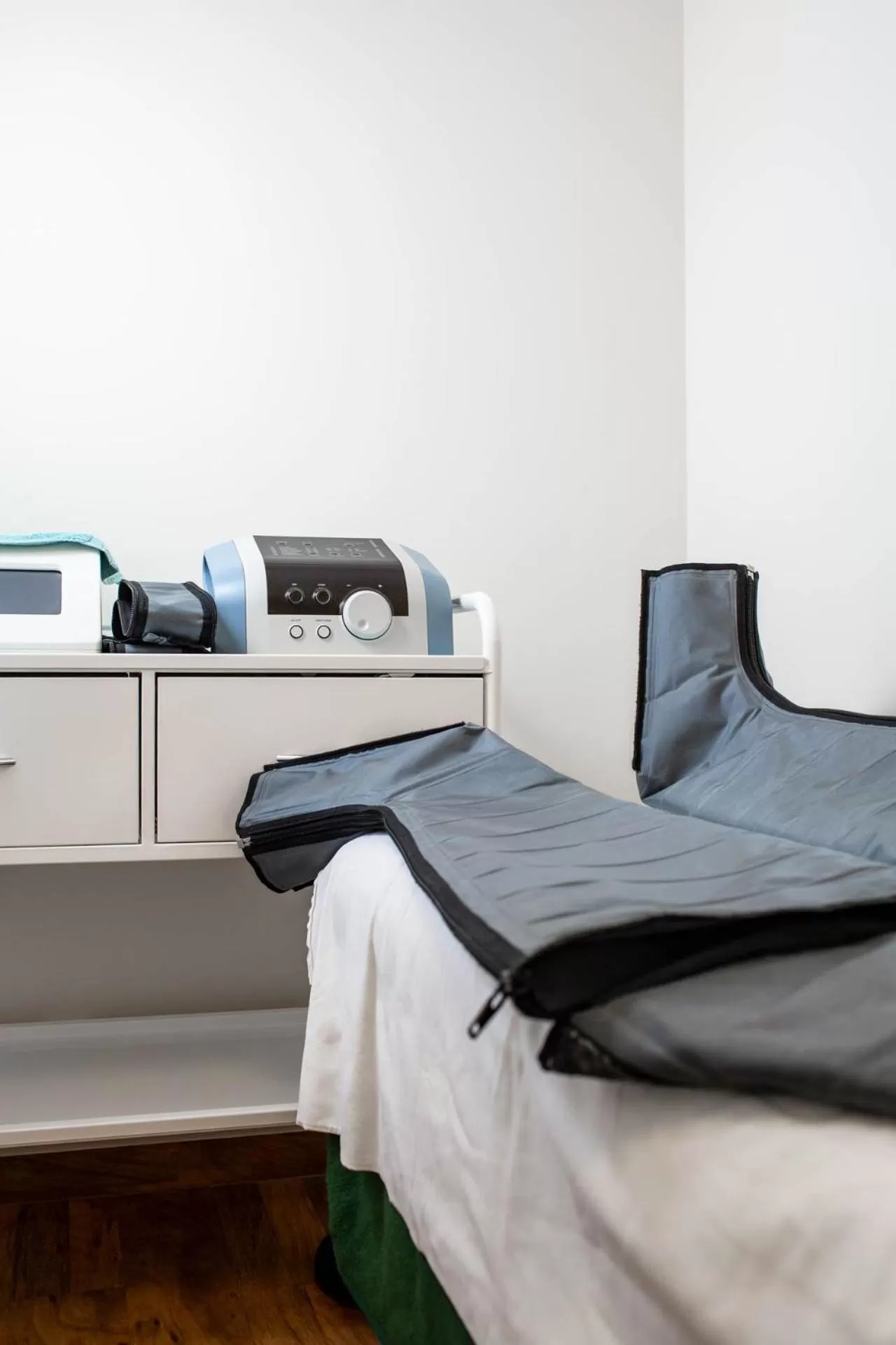 Spa and wellness centre/facilities, Bed in Spa Hotel Schlosspark