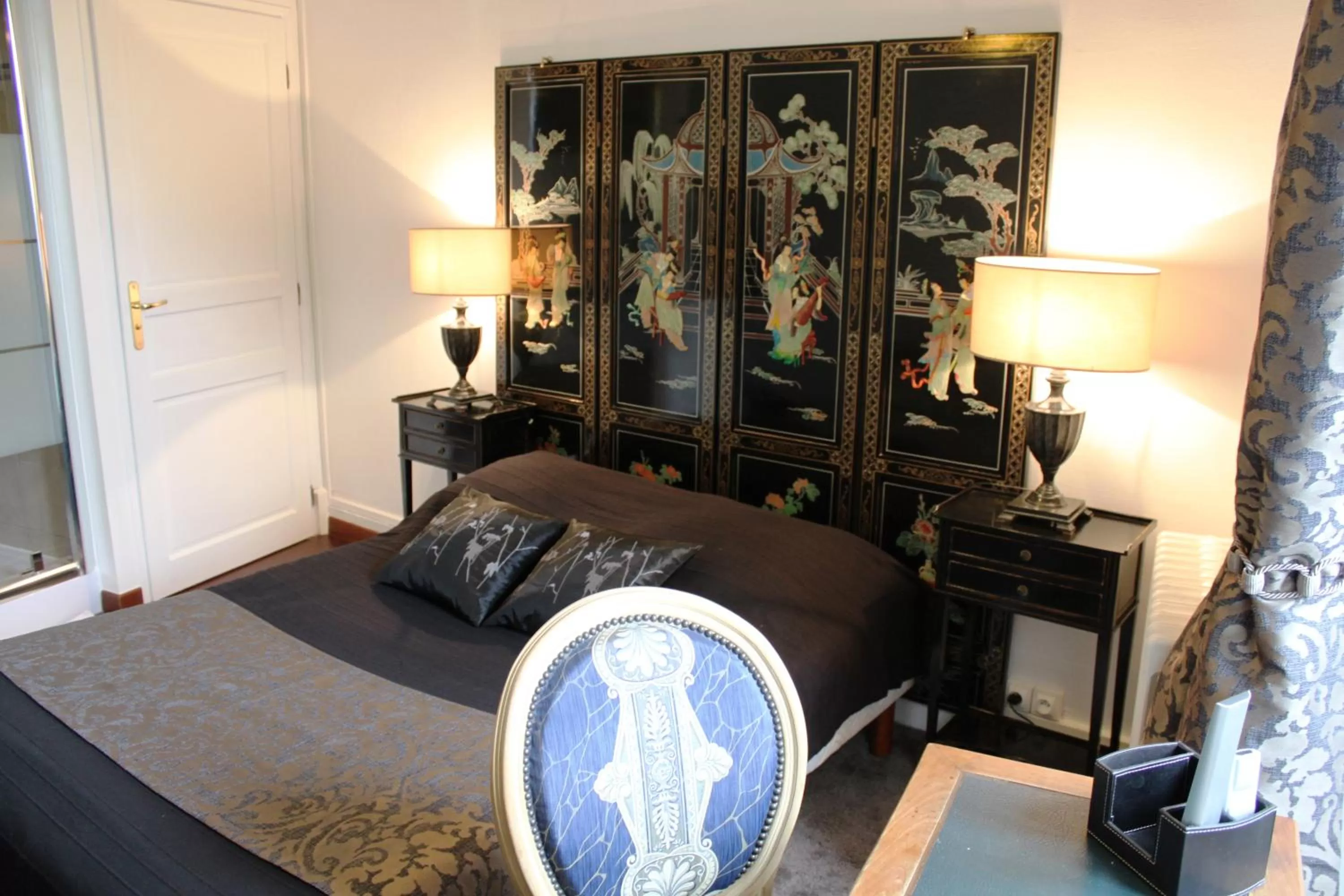 Bed in Résidence et Chambres d'Hôtes de La Porte d'Arras