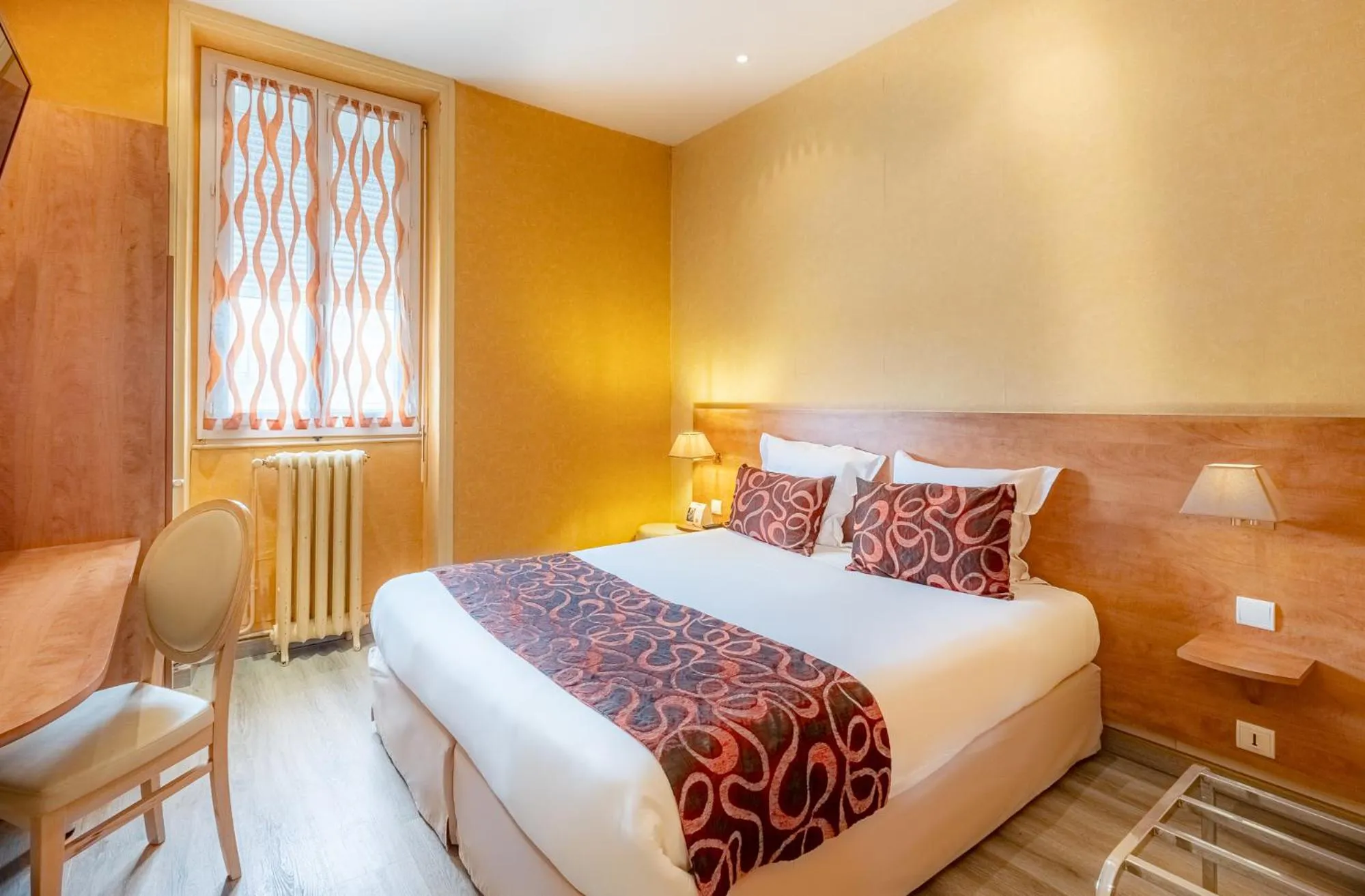 Bed in The Originals City, Hôtel Régina, Périgueux