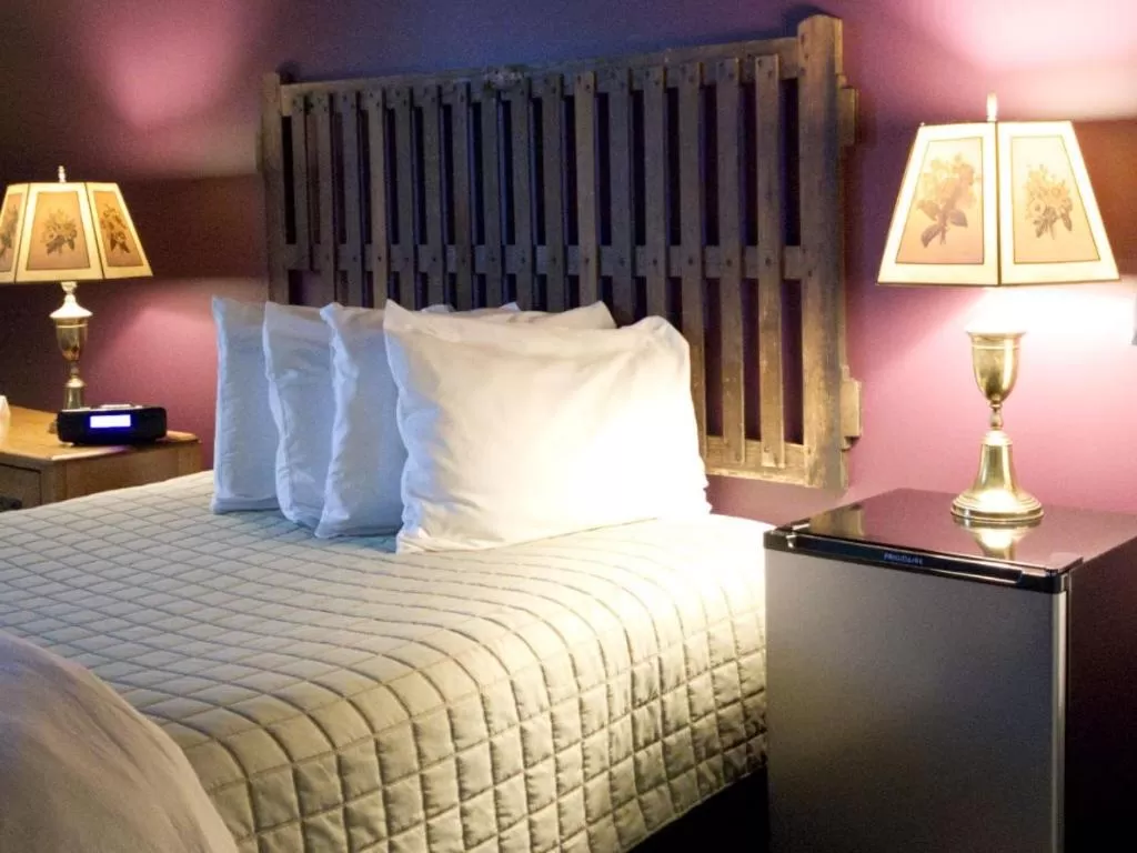 Bedroom, Bed in The Inn at Stone Mill