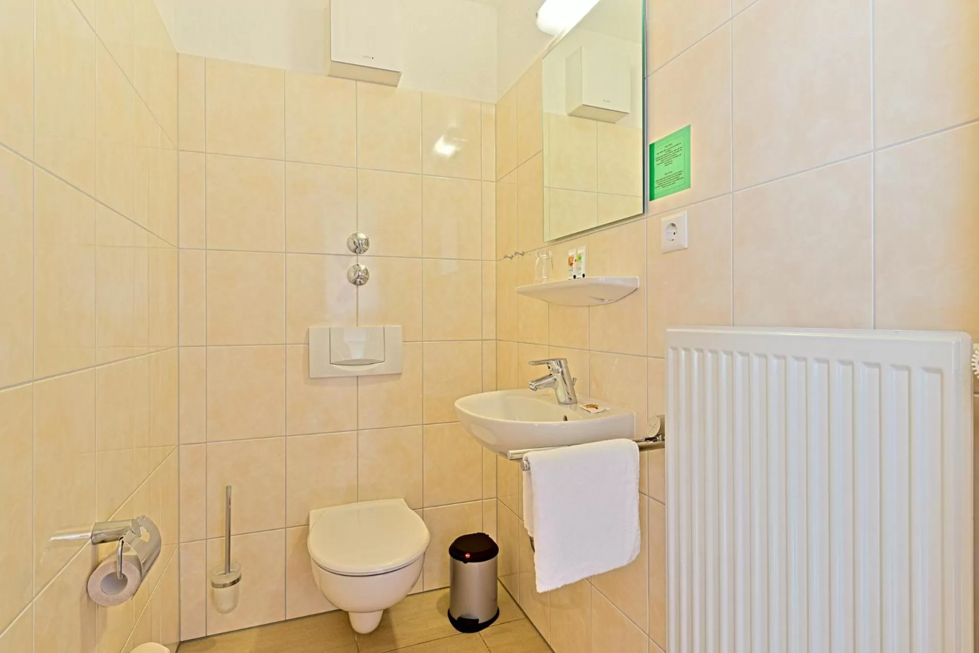 Toilet in Sapia Hotel St. Fridolin