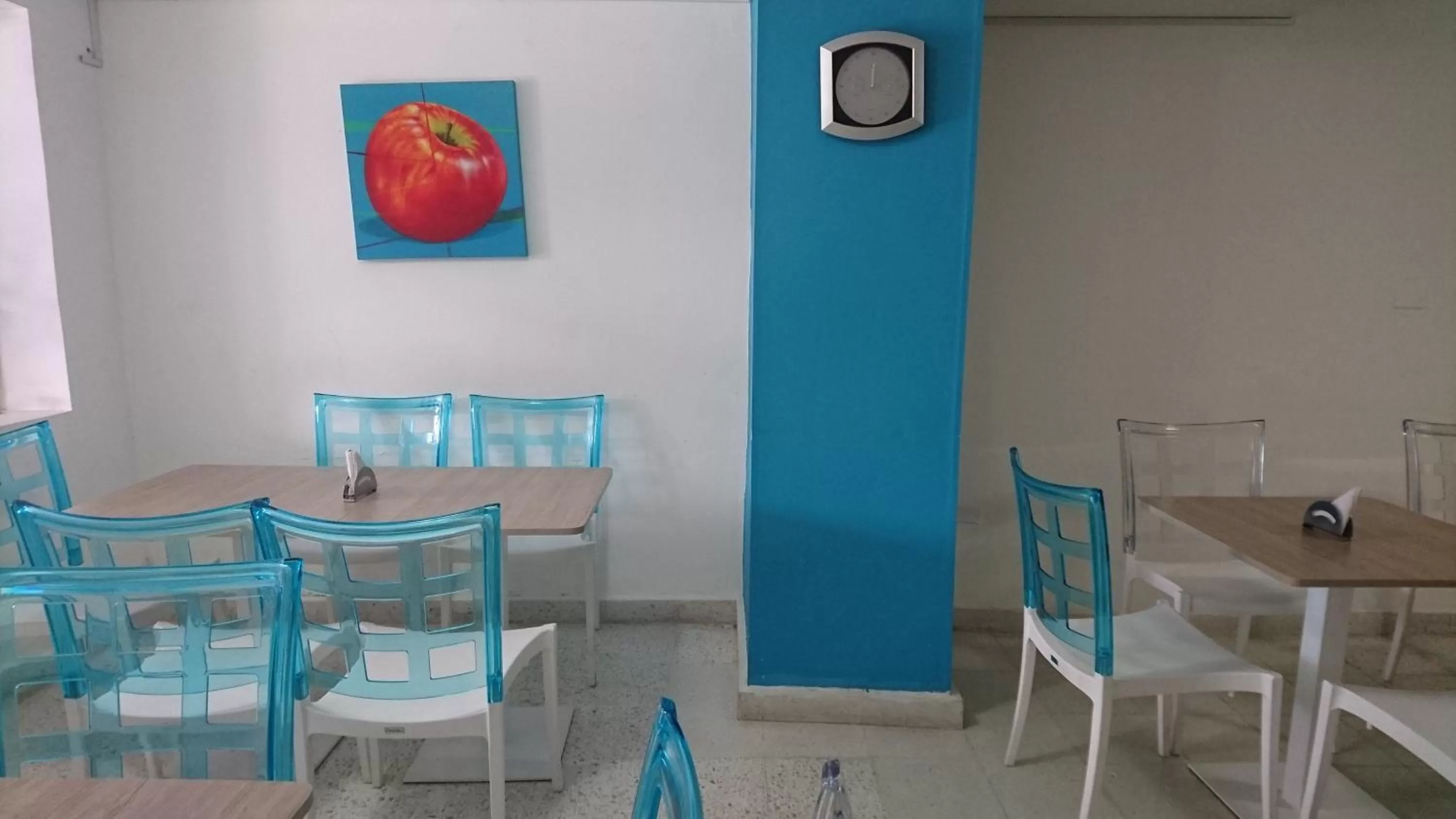 Restaurant/places to eat in Hotel Monterrey