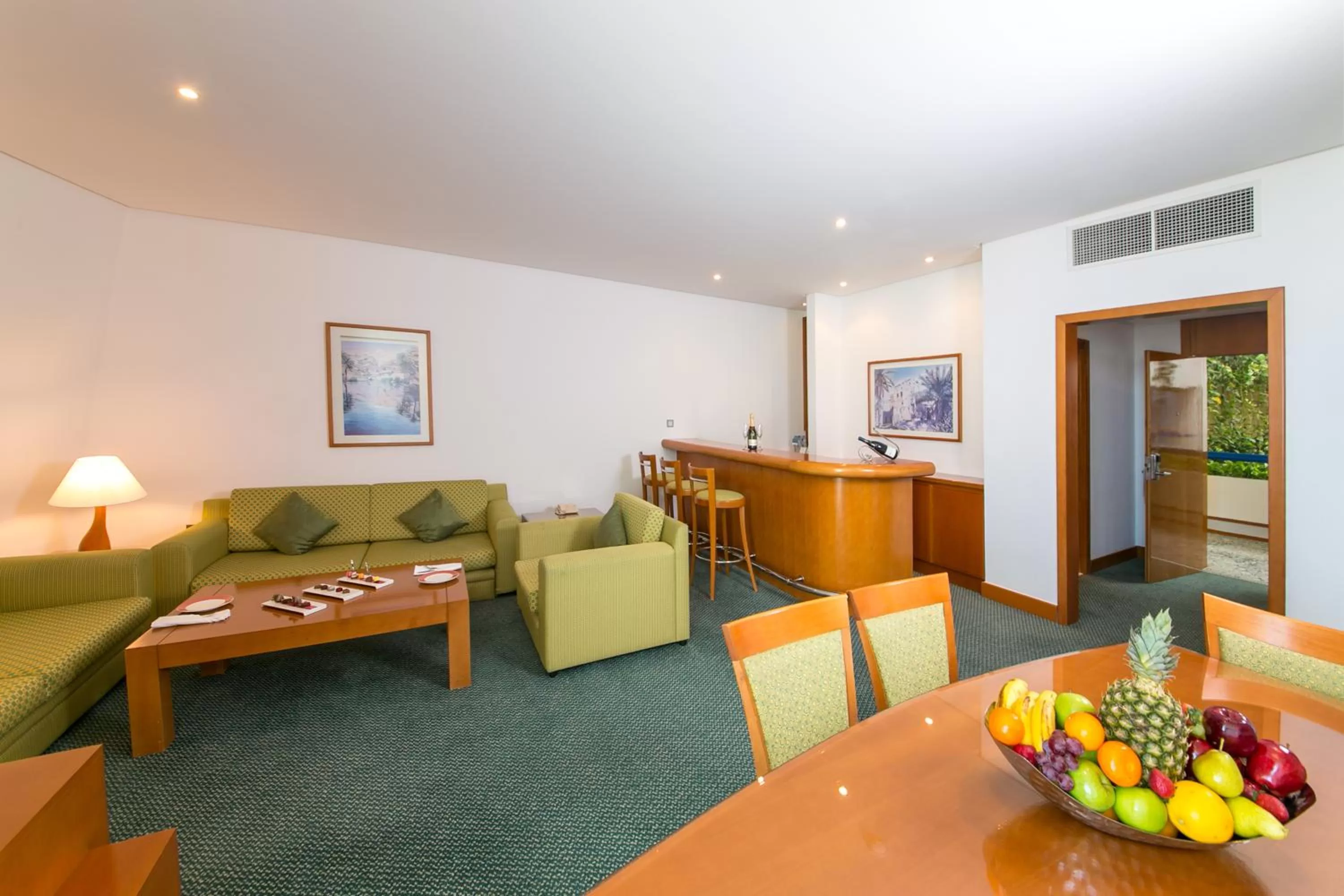 Executive Suite in Oryx Grand Hotel Jebel Hafeet