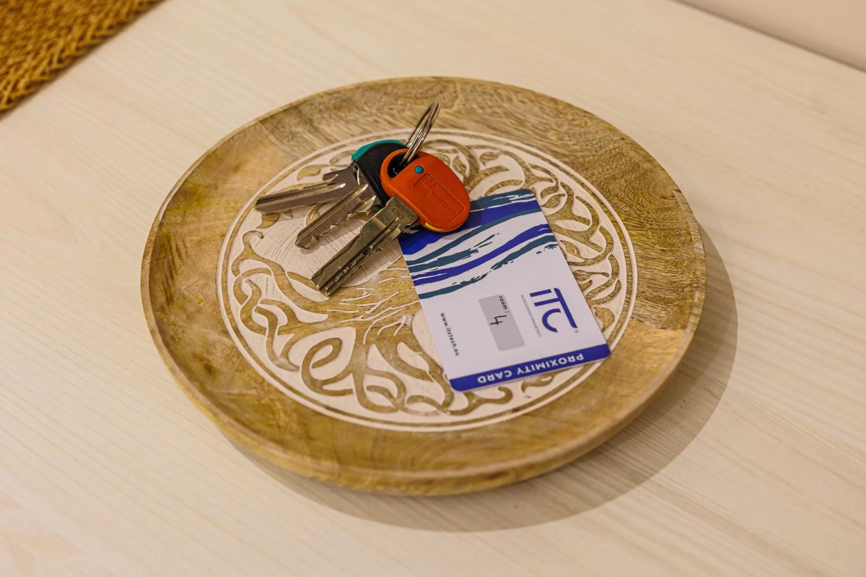 Photo of the whole room in Peca's room