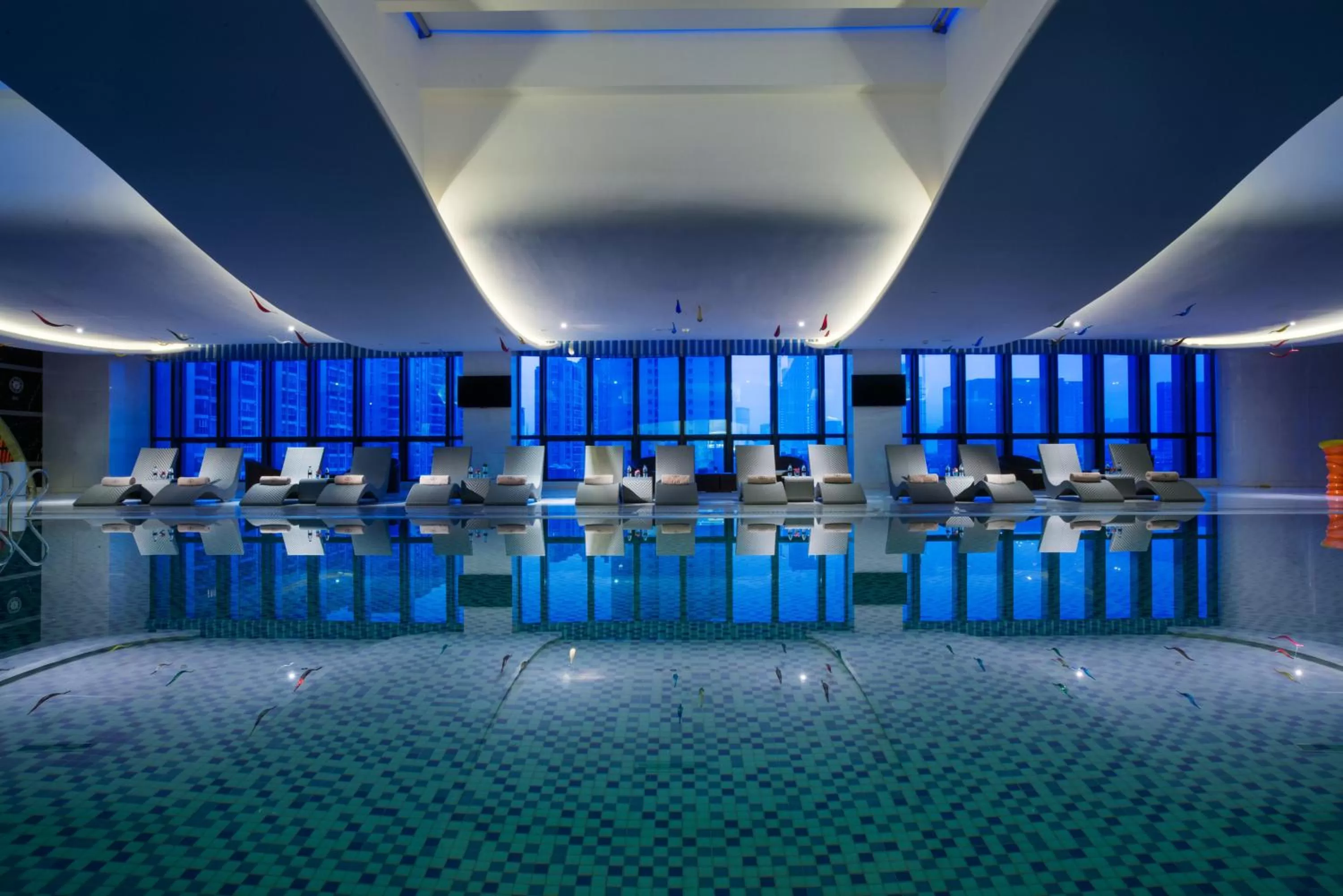 Swimming pool in Sofitel Kunming