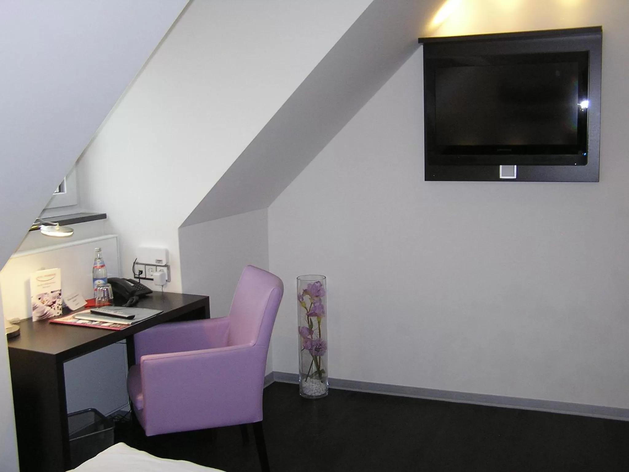 Bedroom in Hotel zur Promenade