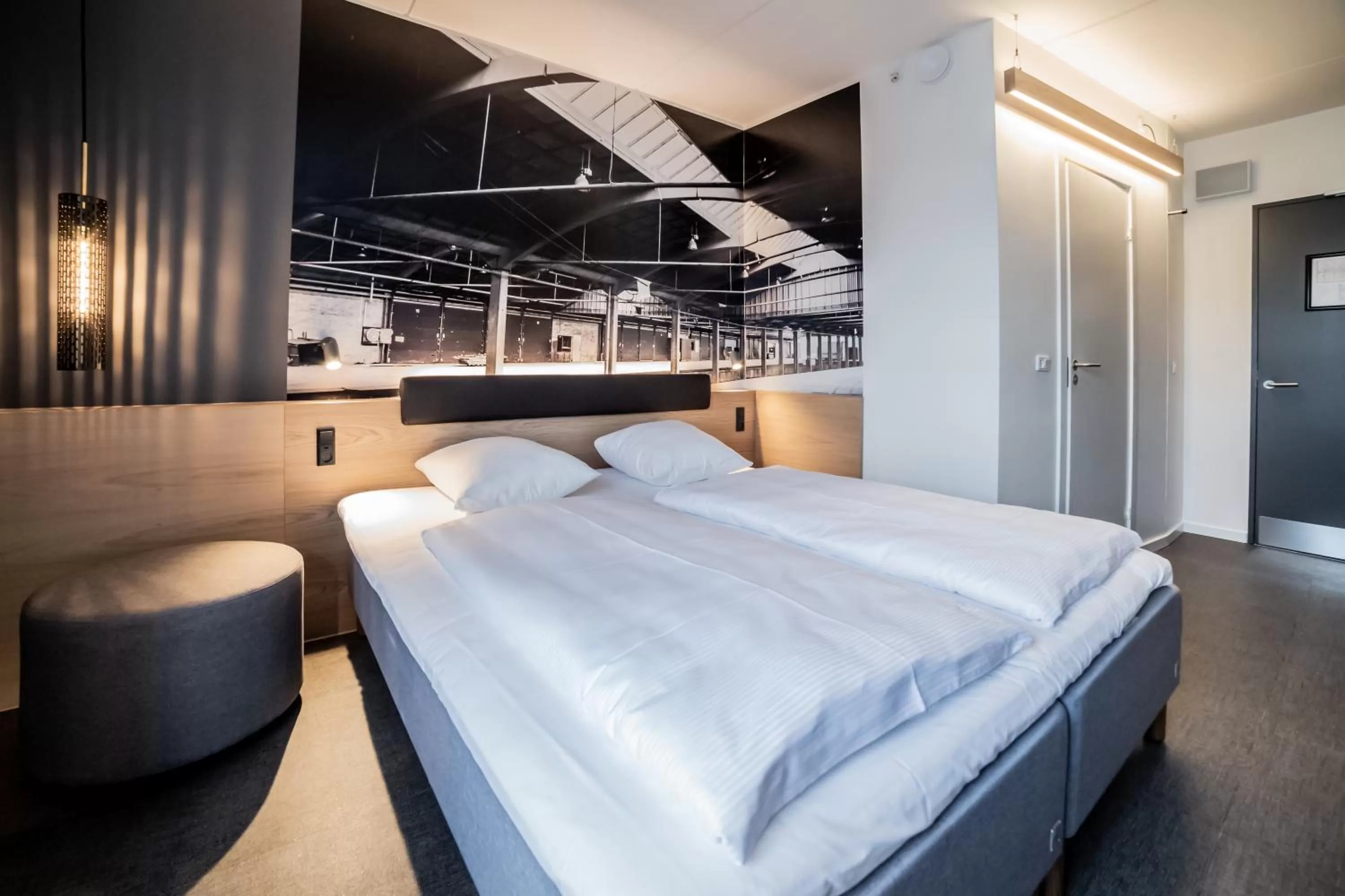 Large Double Room in Zleep Hotel Aarhus Skejby