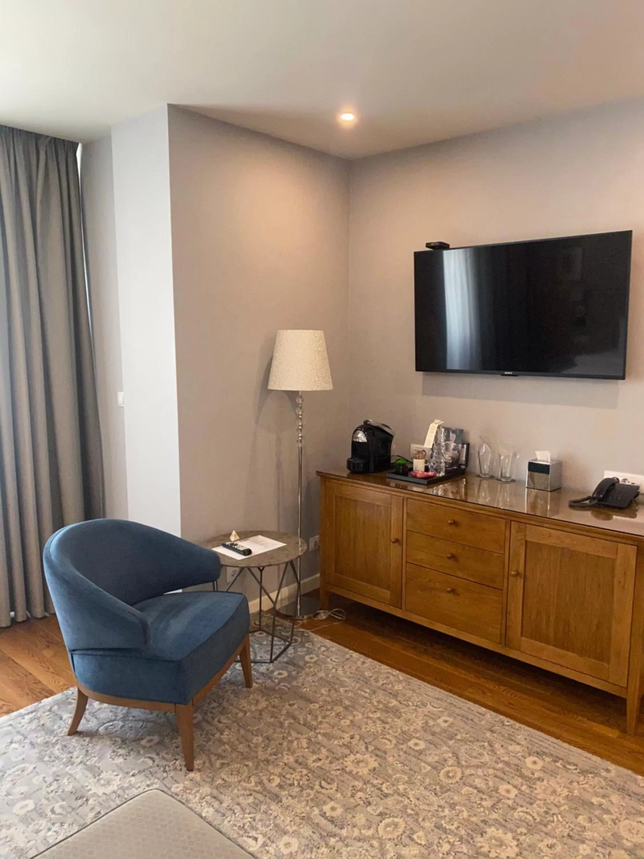 TV and multimedia in Hotel Residence Promenade