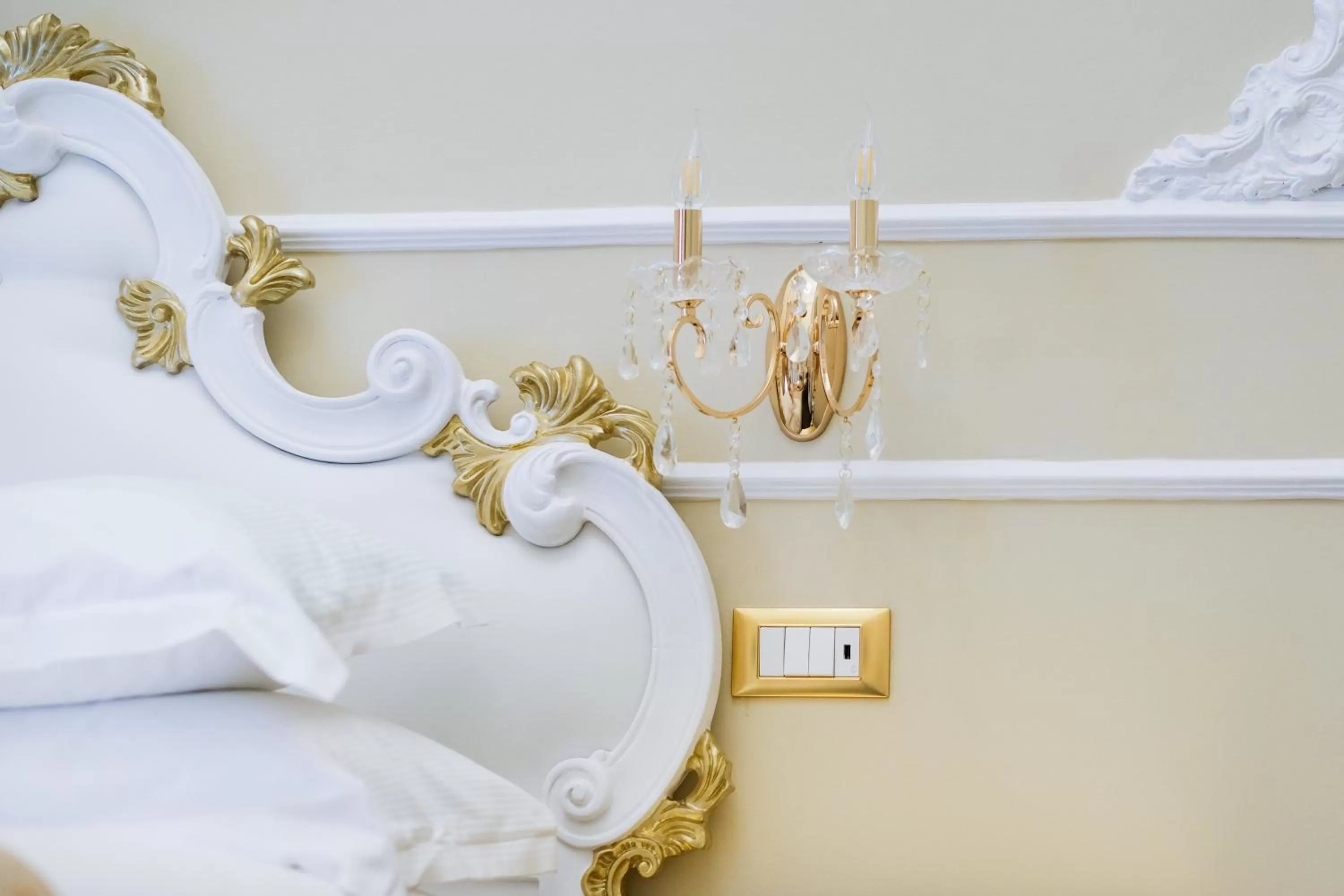 Decorative detail, Bed in B&B Kingsman