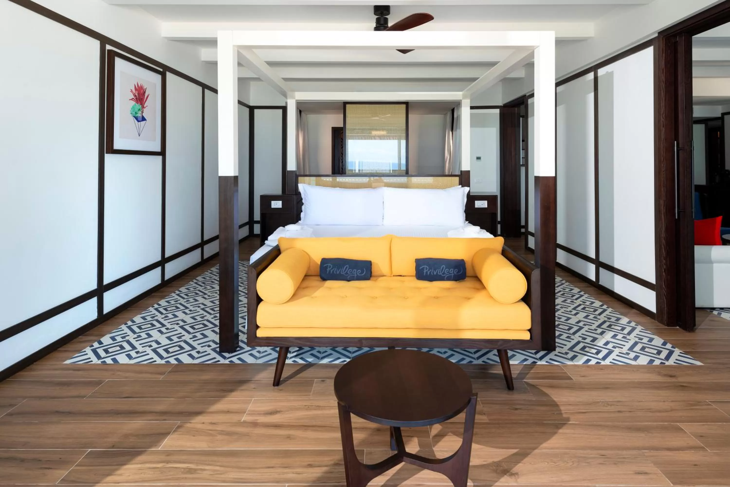 Bed in Ocean Coral Spring Resort - All Inclusive