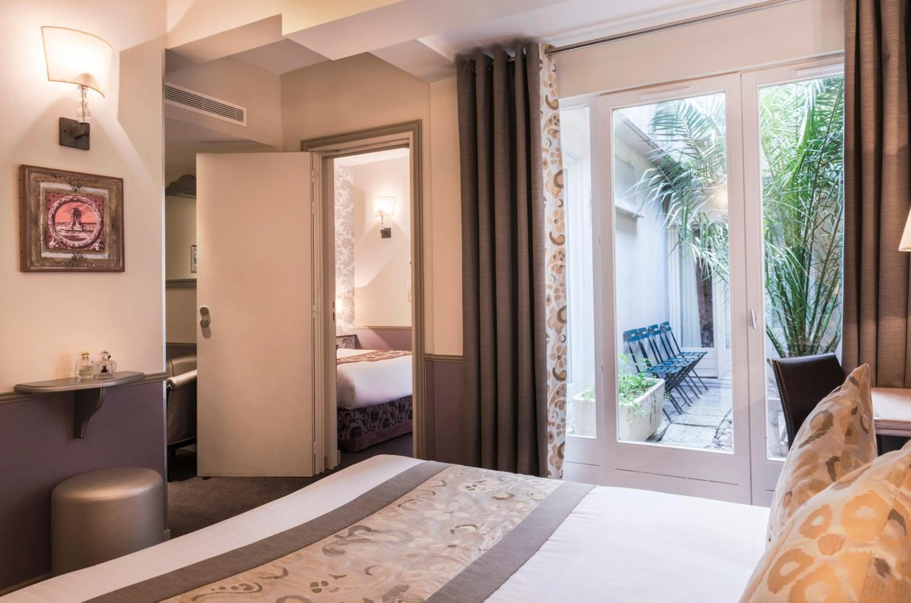 Junior Suite in Hotel Monceau Wagram