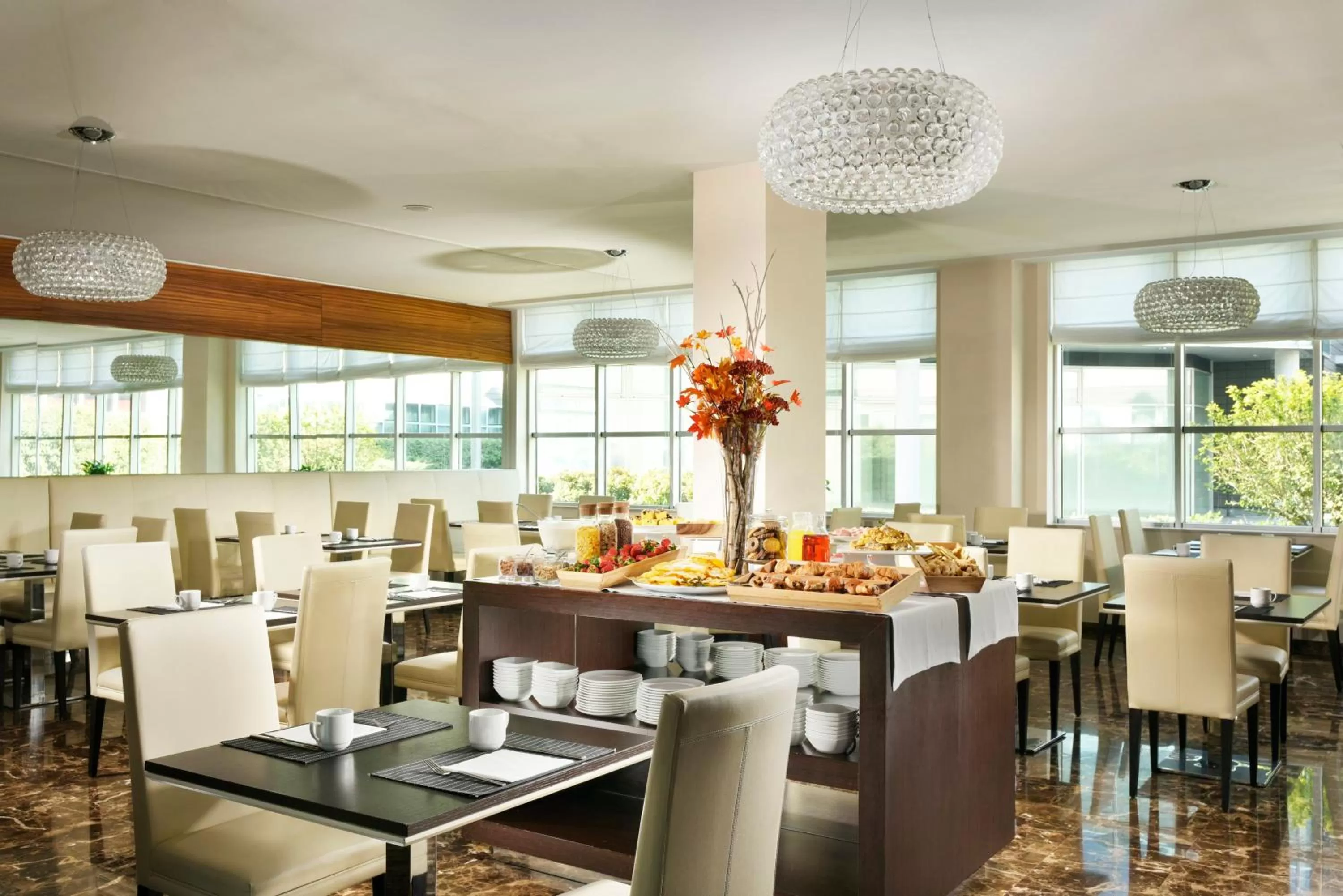 Buffet breakfast in Hotel La Favorita