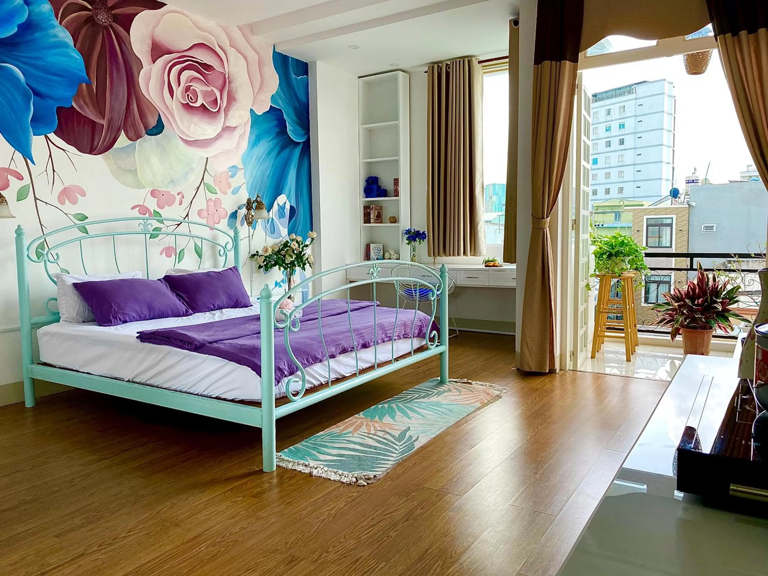 Emerald Boutique Stay 2