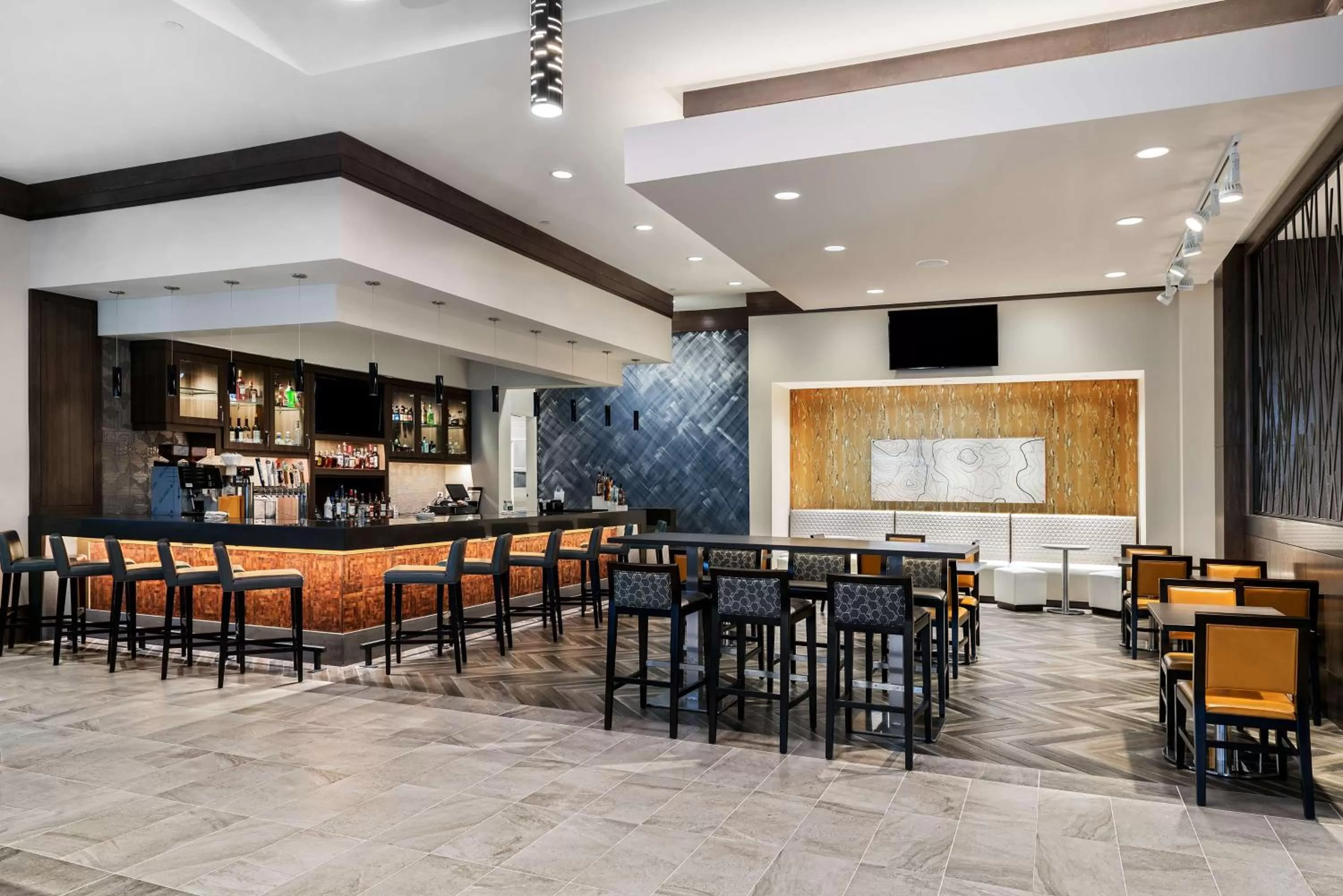 Restaurant/places to eat in Embassy Suites by Hilton Houston West - Katy