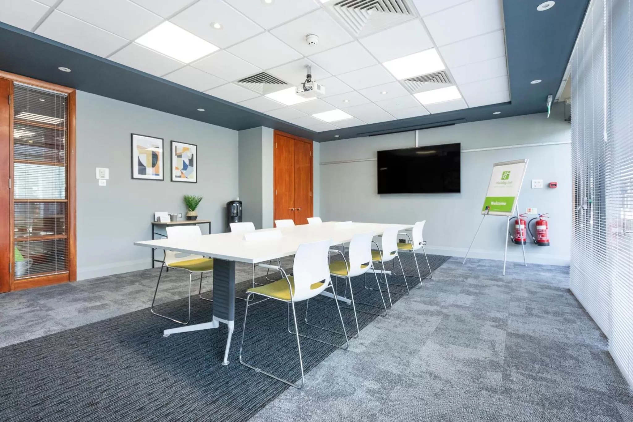 Meeting/conference room in Holiday Inn Milton Keynes Central by IHG