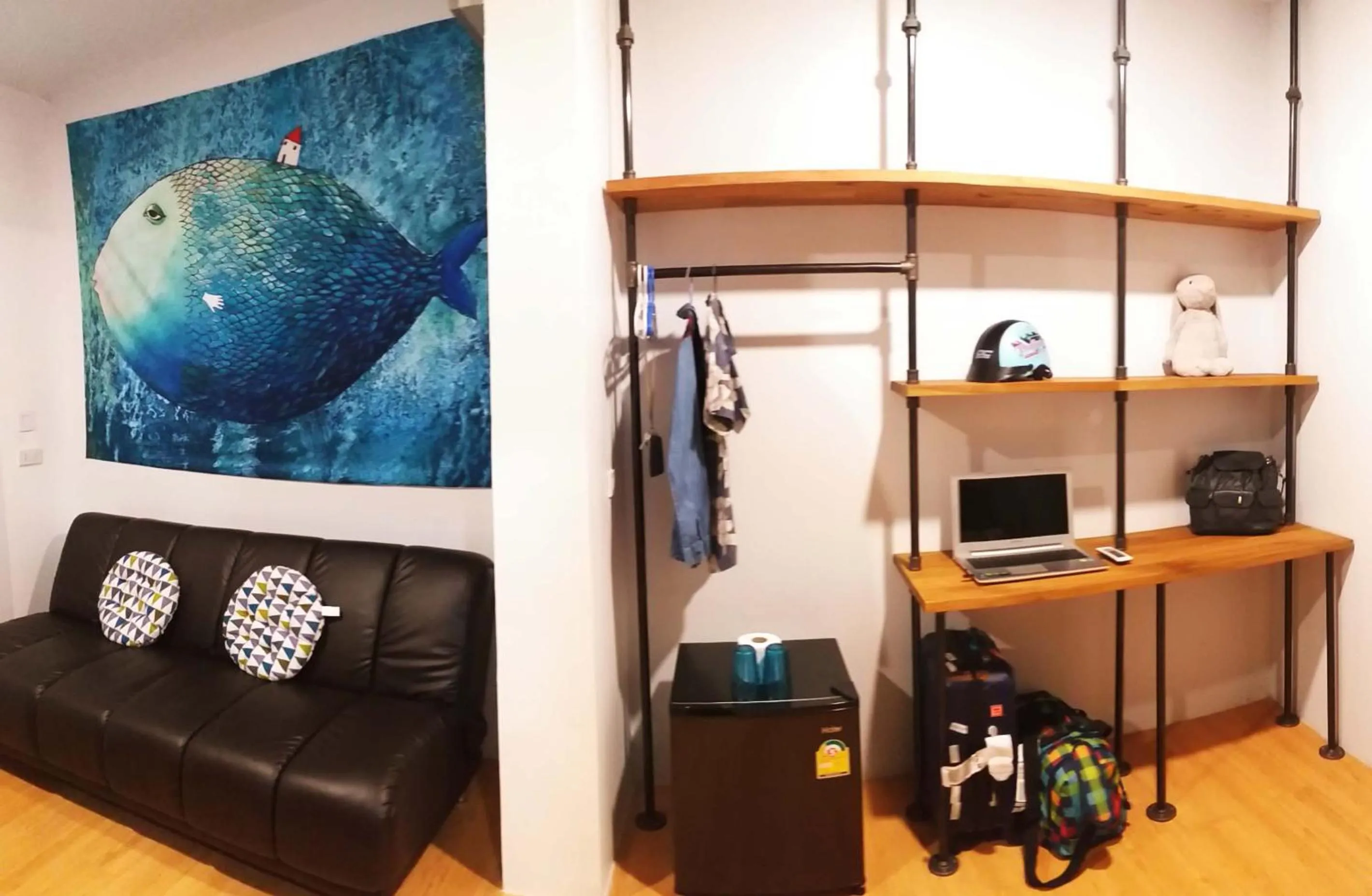 Seating area in Us Hostel Samui