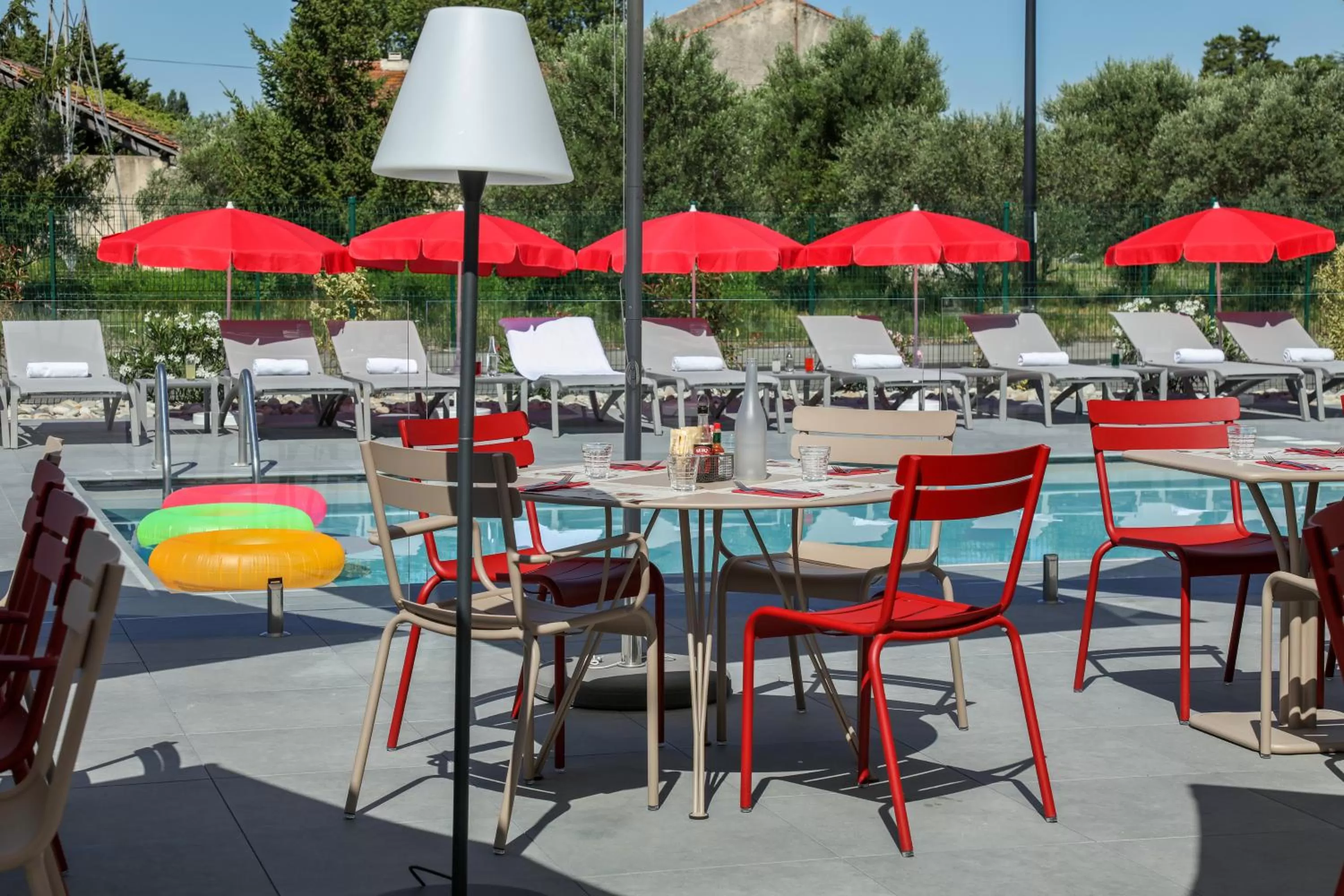 Patio in ibis Orange Centre Echangeur A7 A9