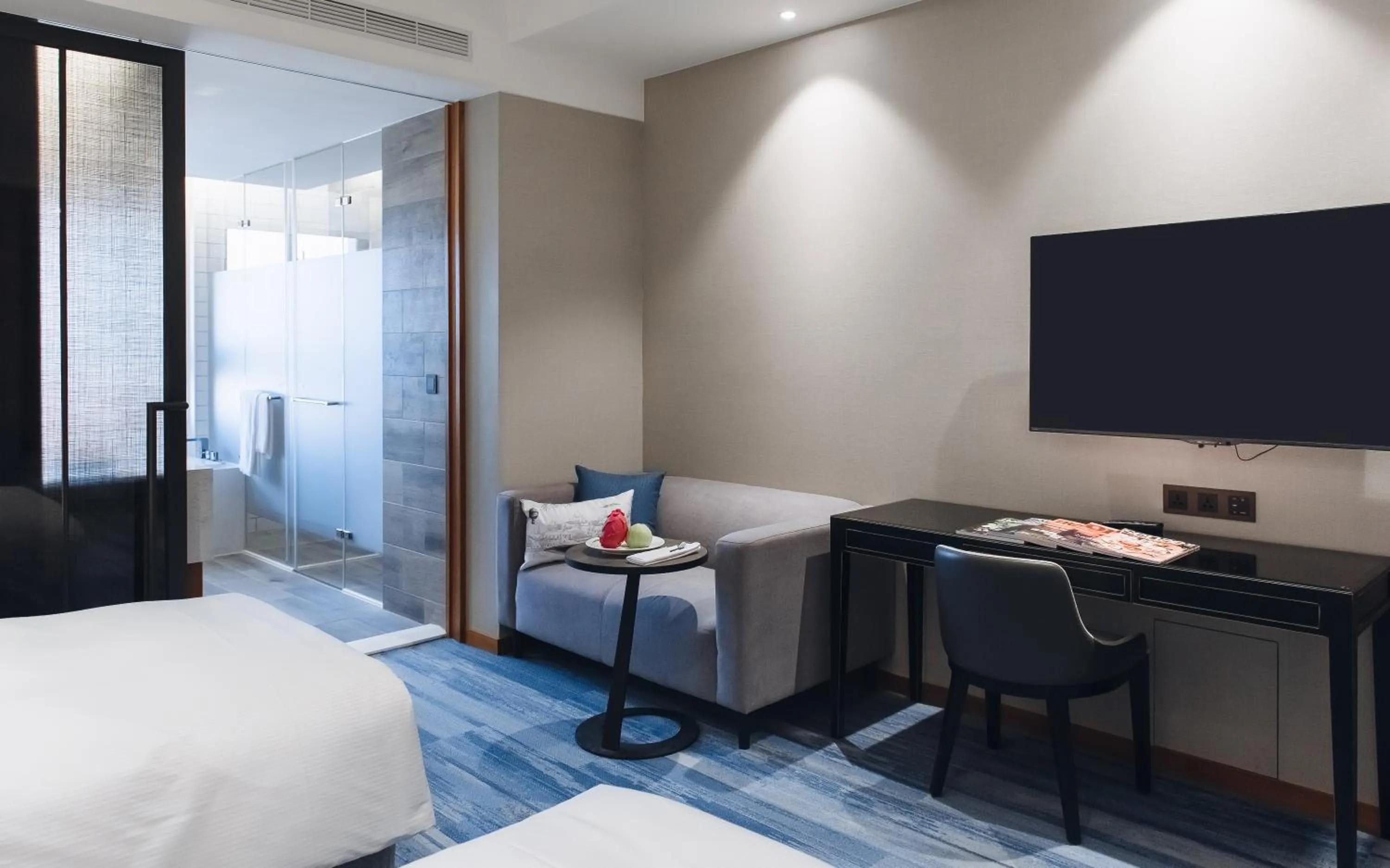 TV and multimedia, Bed in Just Palace Hotel