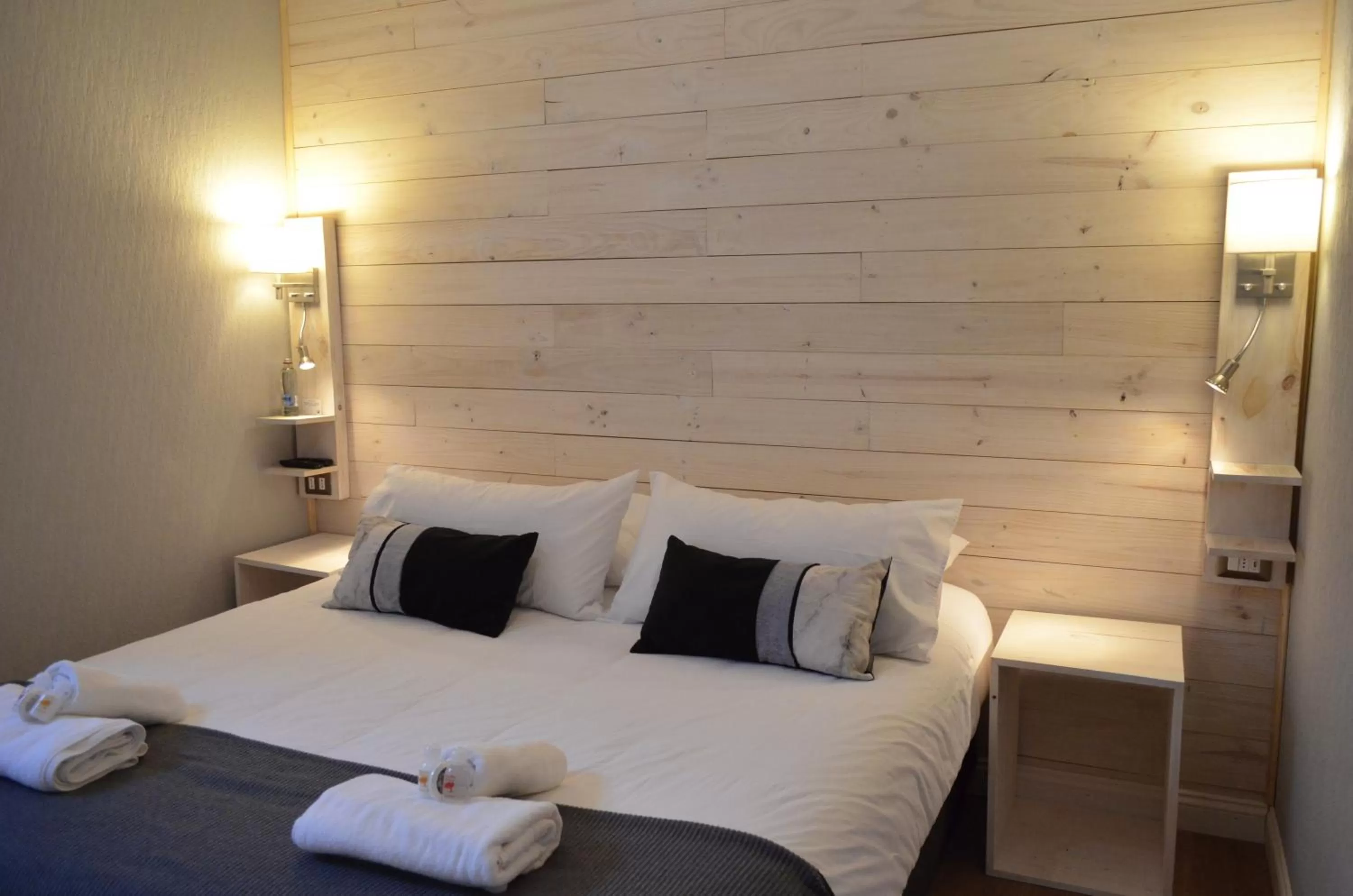 Bed in Hostal Boutique Puerta Roja