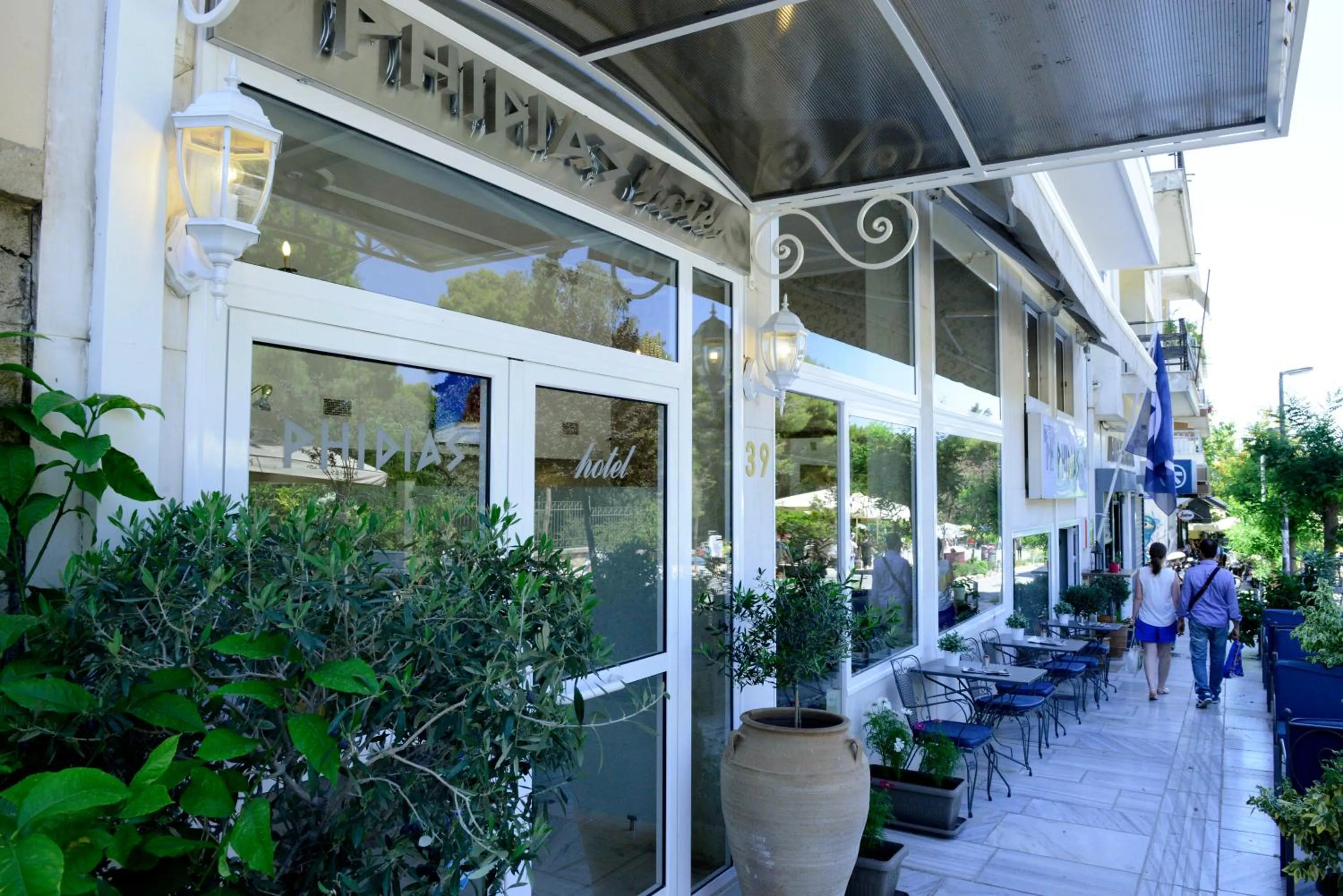 Facade/entrance in Phidias Hotel
