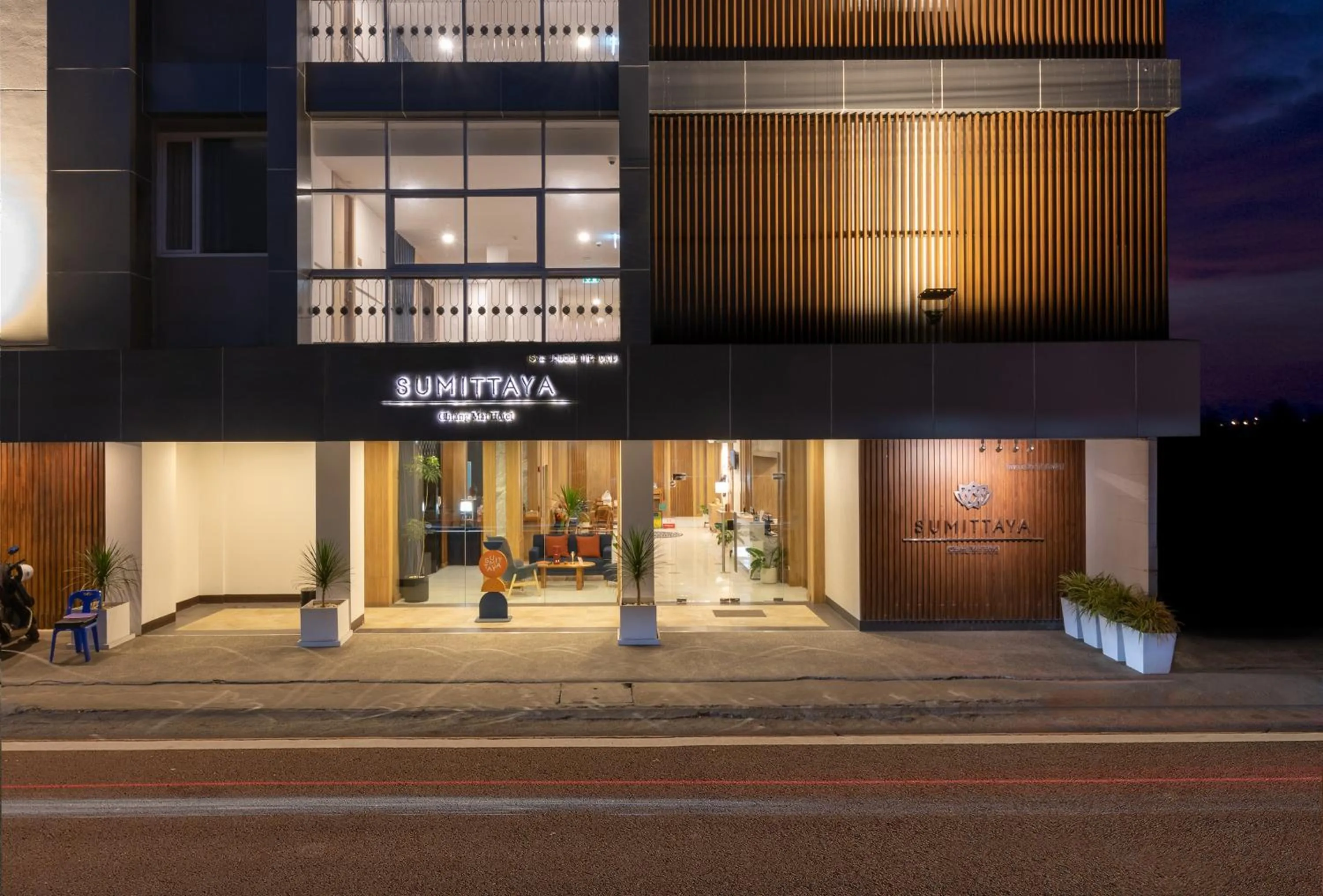 Property building in Sumittaya Chiangmai Hotel