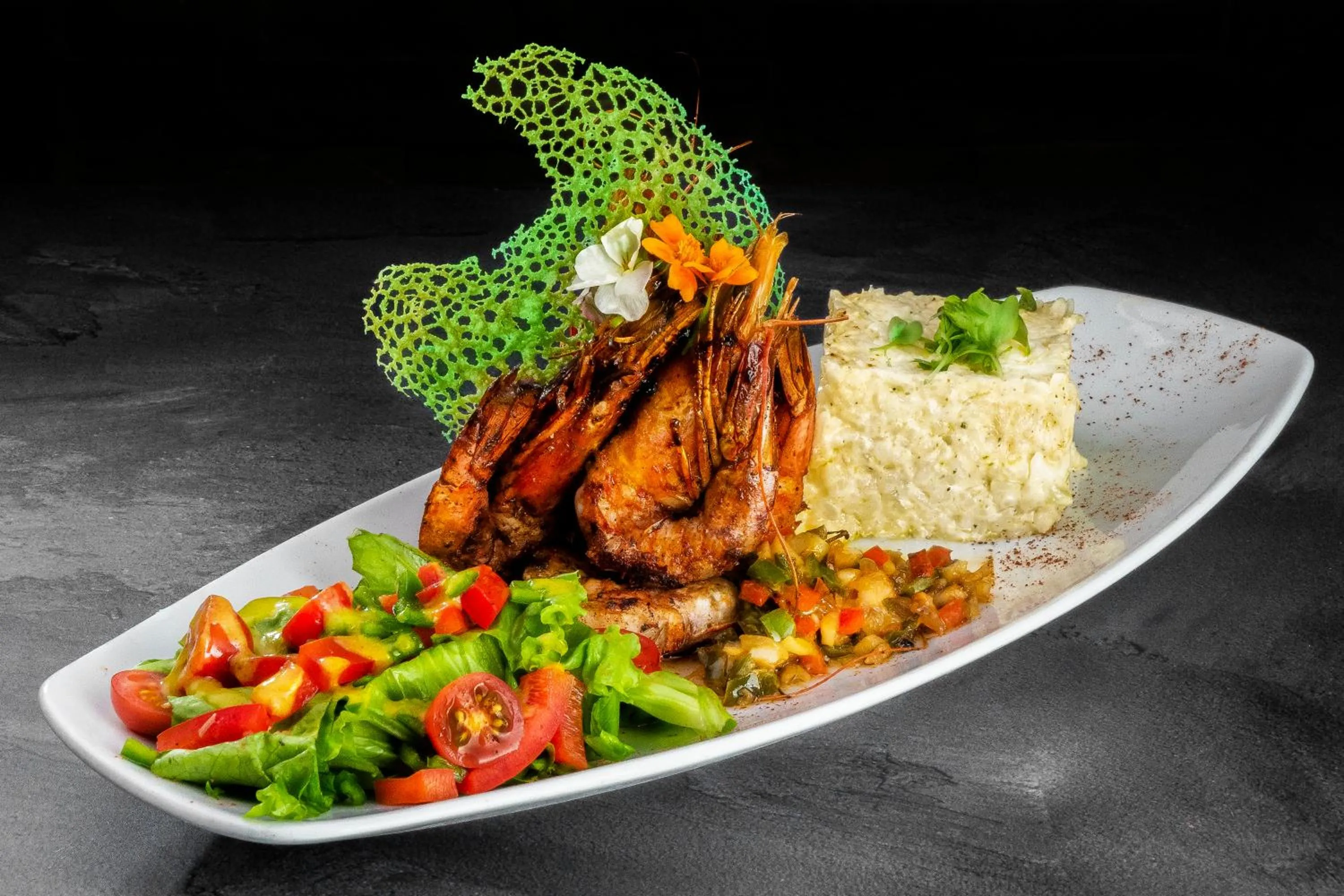 Restaurant/places to eat in Hotel Stubel Suites & Cafe