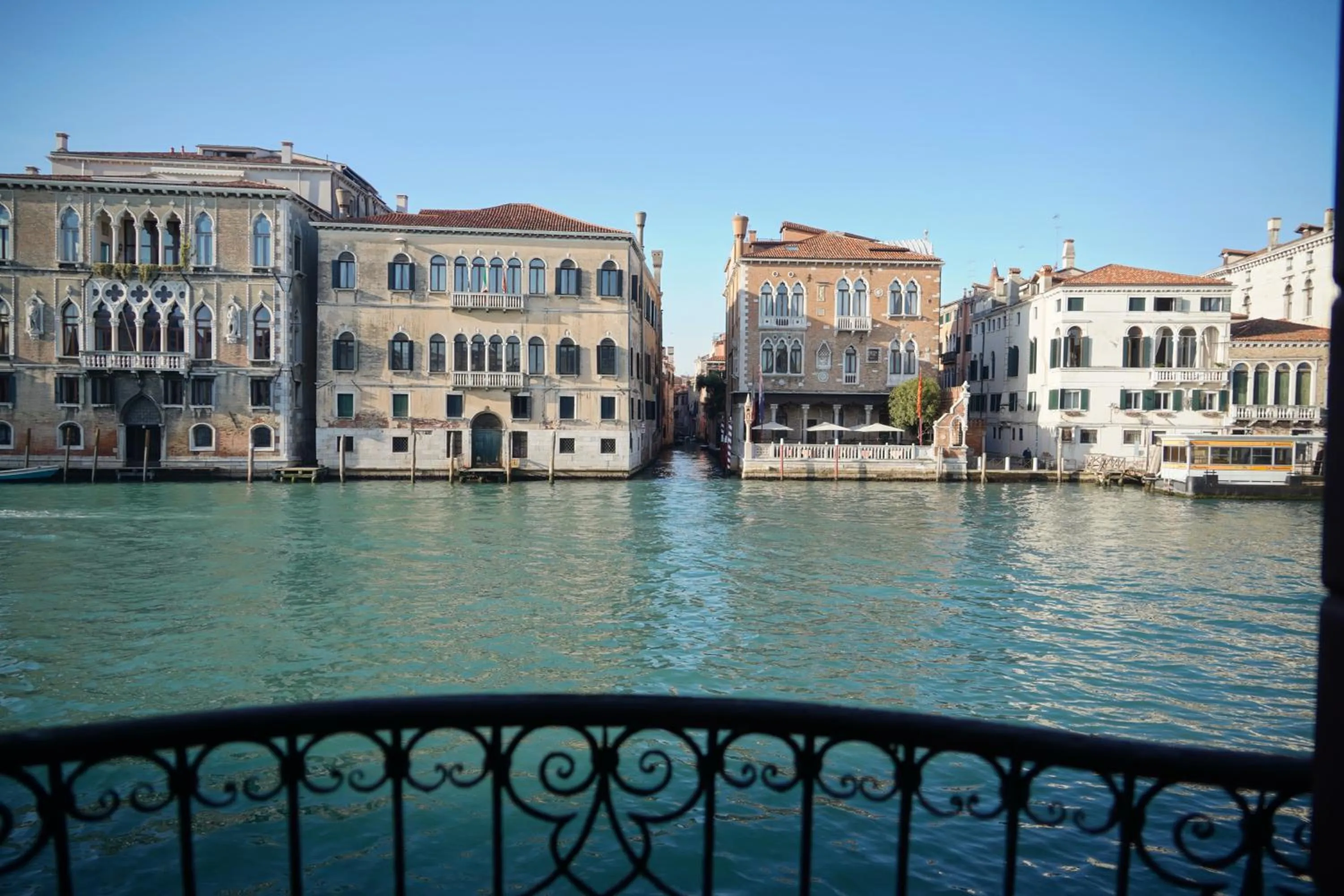 Sea view in Granda Sweet Suites