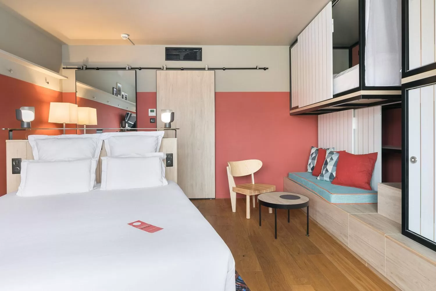 Bed in Hotel Kaijoo by HappyCulture