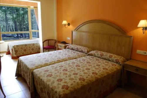 View (from property/room), Bed in Hotel Abeiras