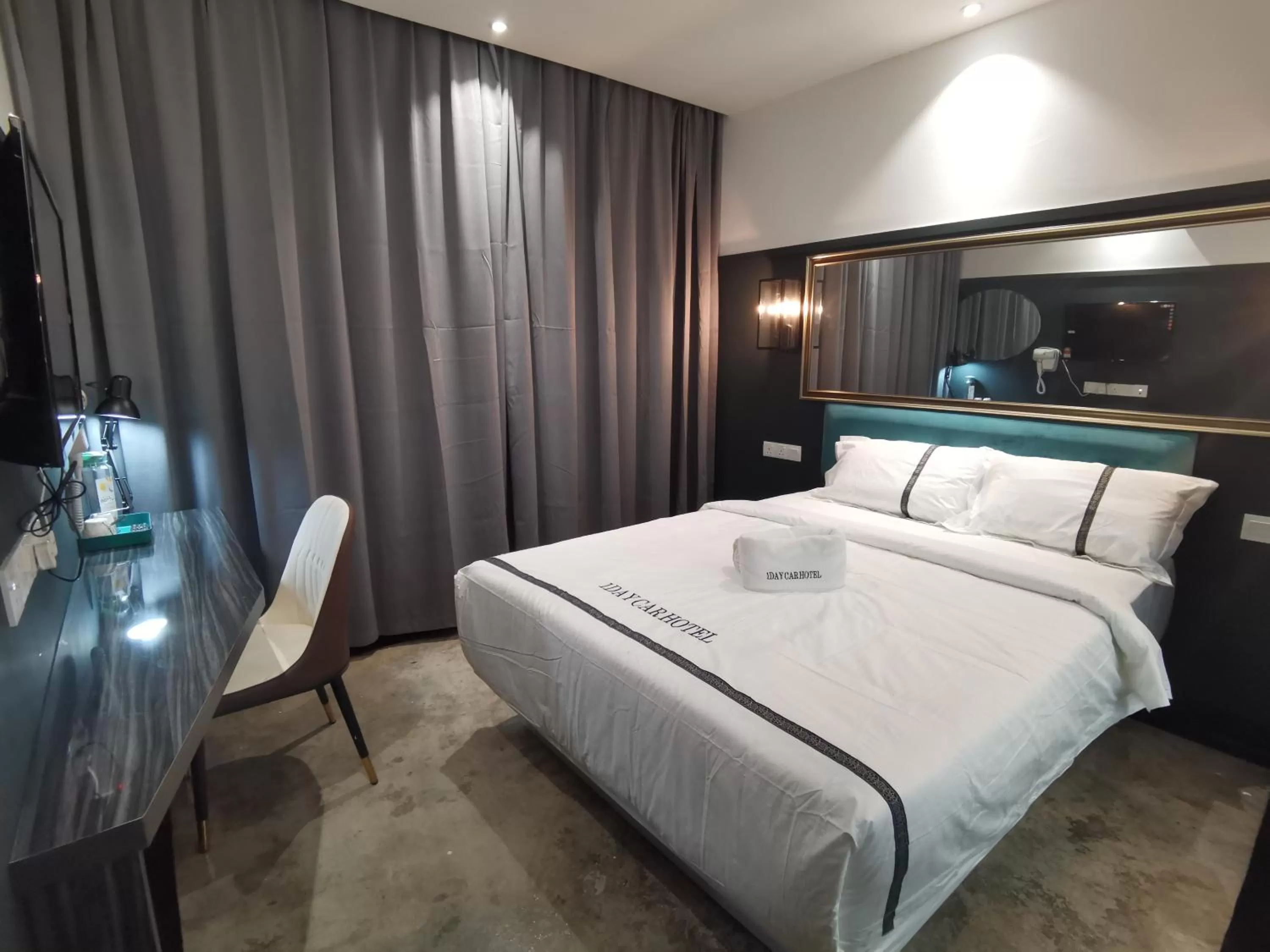 Bedroom, Bed in 1 Day Car Hotel - BG Perdana