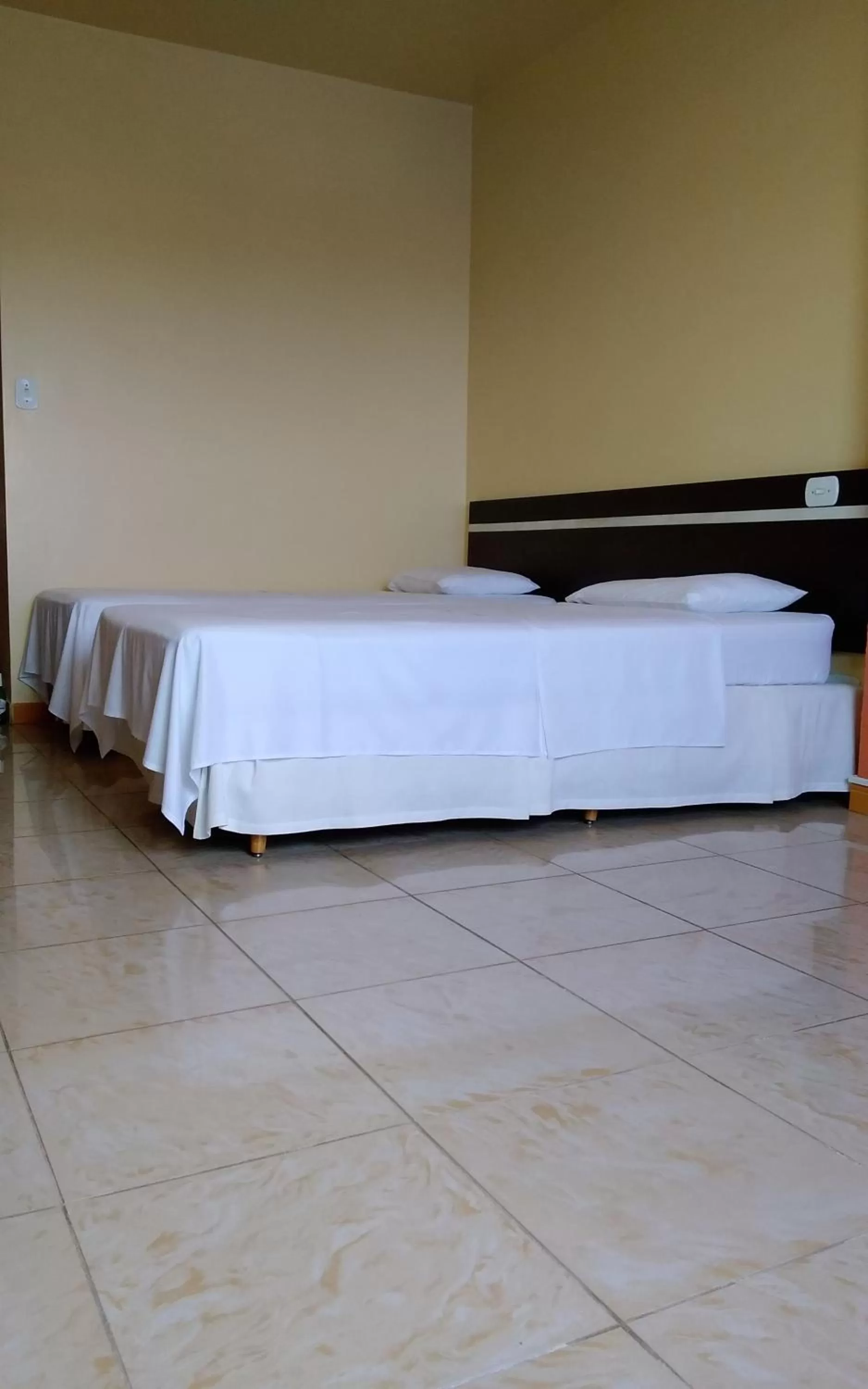 Bed in Hotel Saint Paul 01 Flat