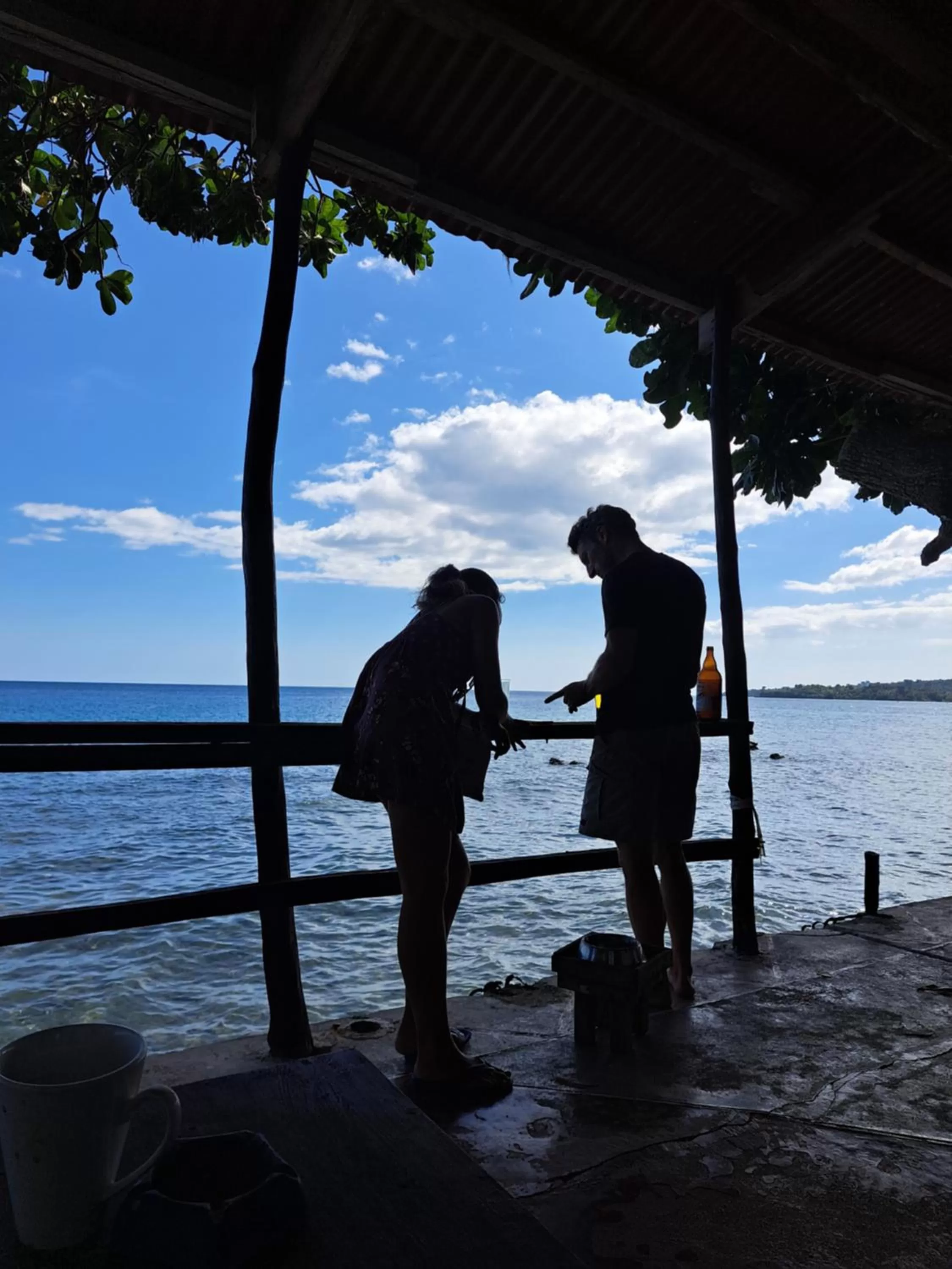 People in Paseo Del Mar Seaside Inn