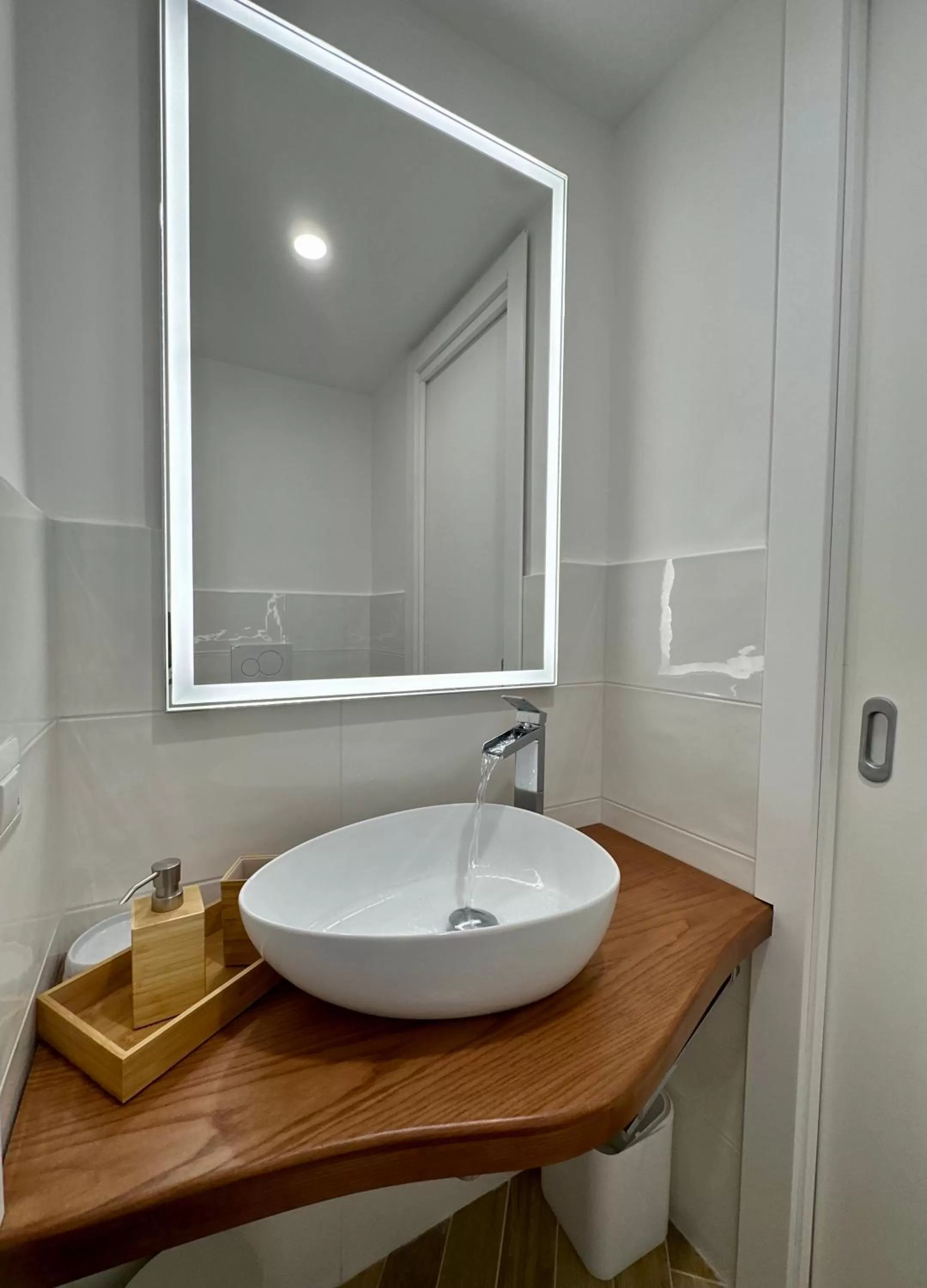 Bathroom in Villa Costanza sorrento B&b