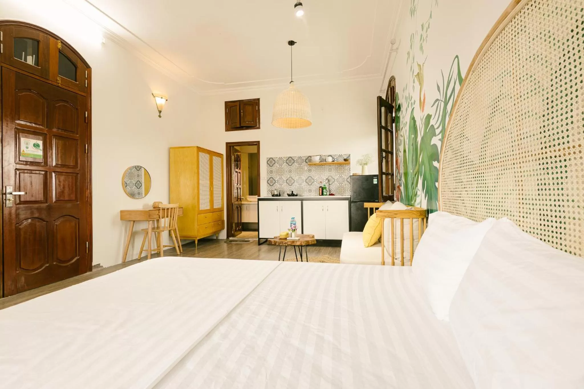 Photo of the whole room, Bed in Eden Westlake Hotel