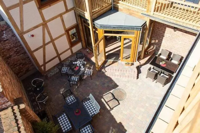 Patio in Hotel und Restaurant Haus Sajons