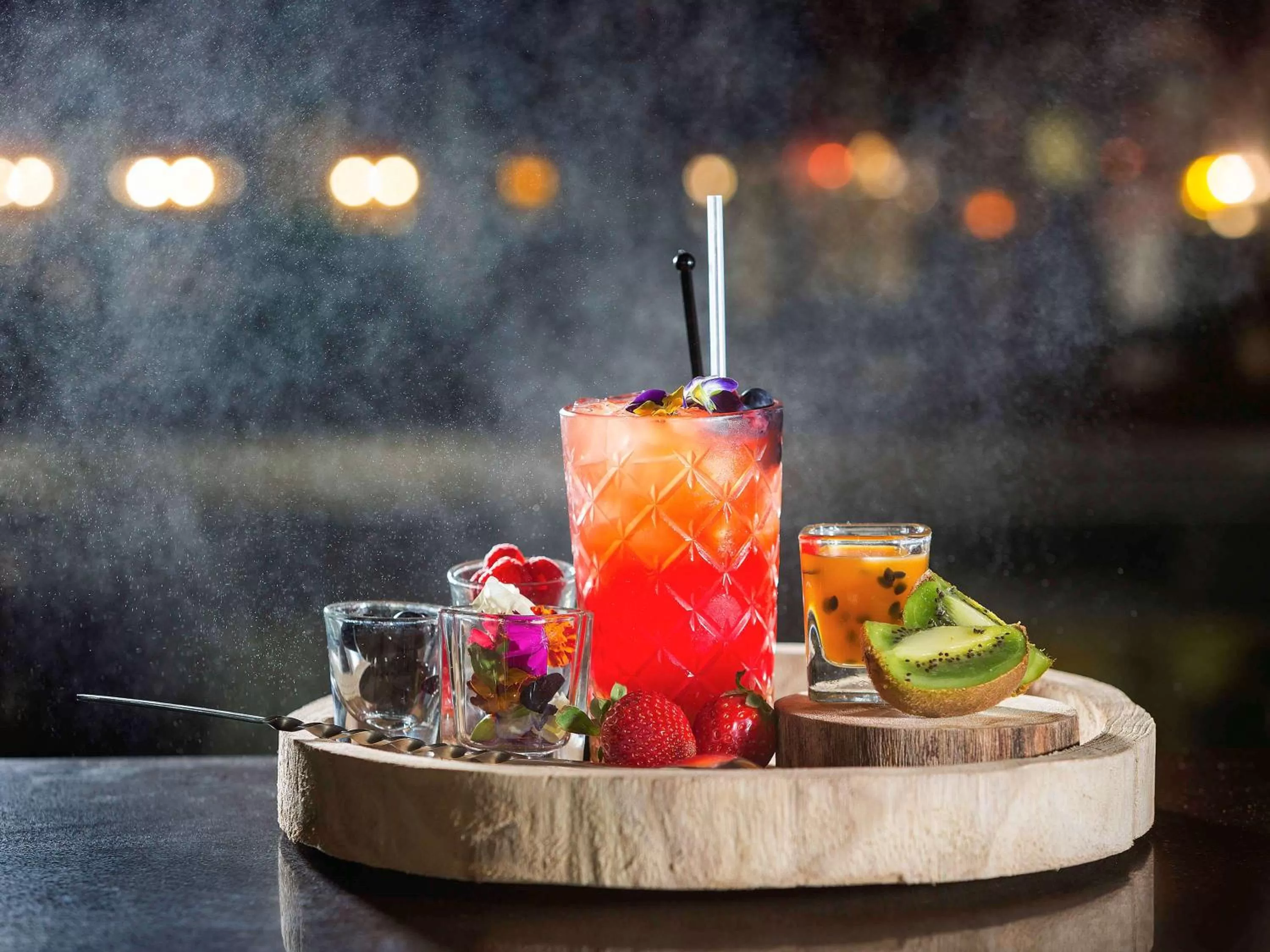 Lounge or bar in Pullman Sydney Olympic Park