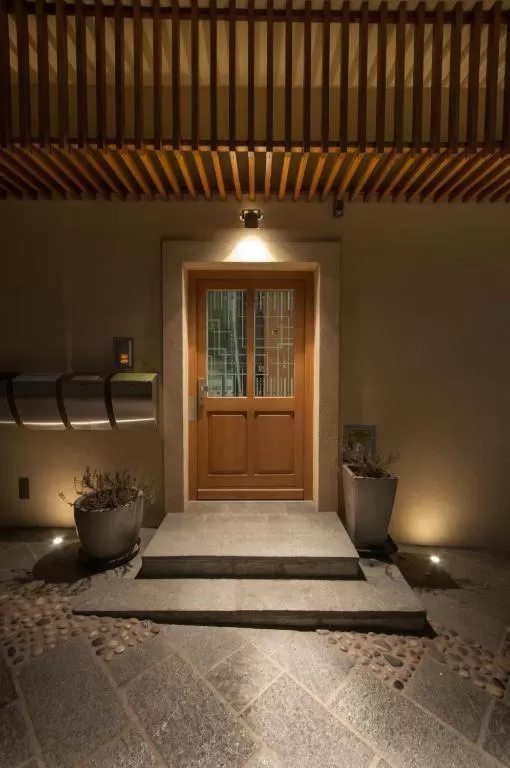 Property building in CUBE central rooms for 2