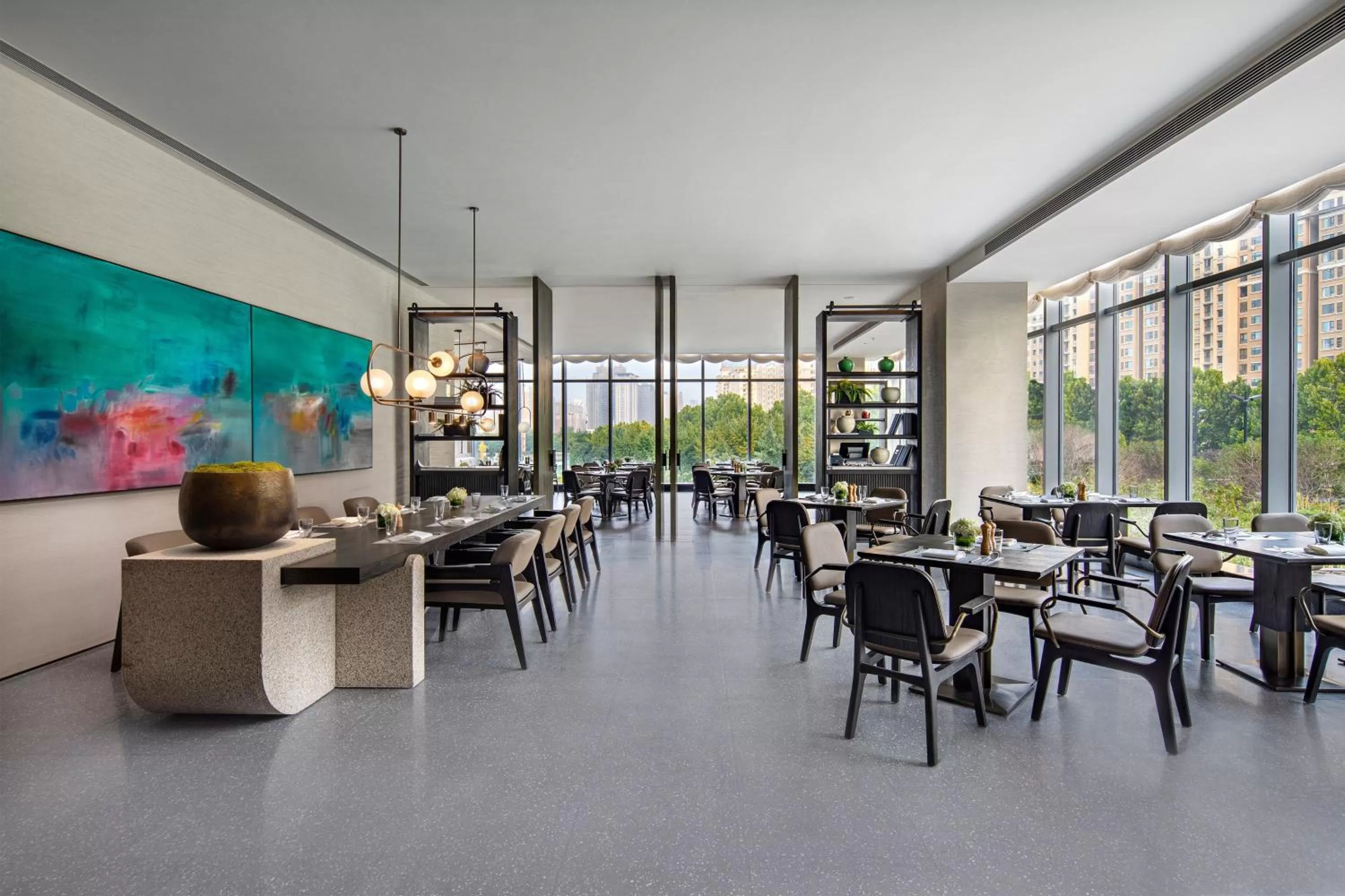 Restaurant/places to eat in Courtyard by Marriott Luoyang