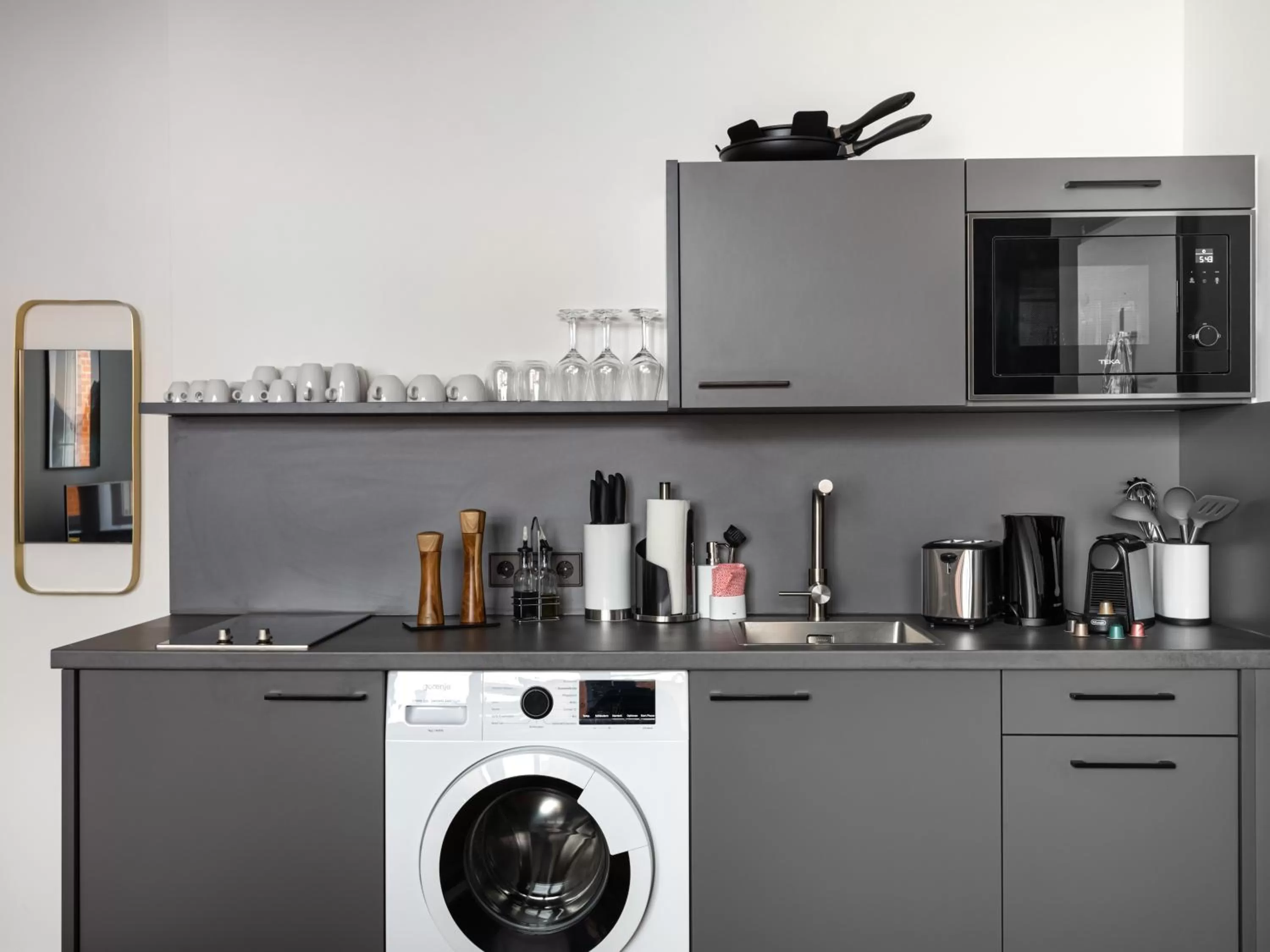 Coffee/tea facilities in Limehome Erfurt Schmidtstedter Straße