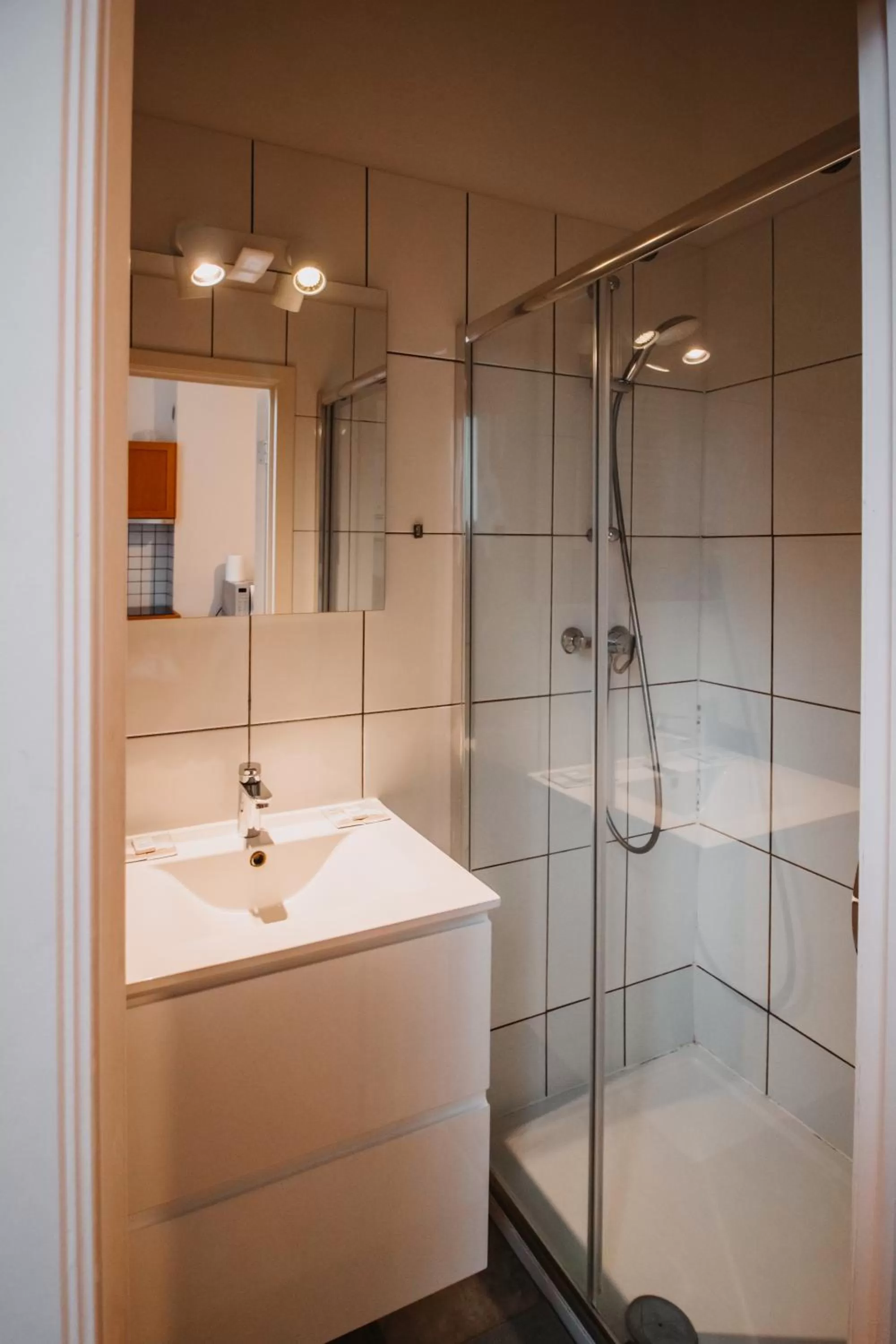 Bathroom in Super central in Brussels