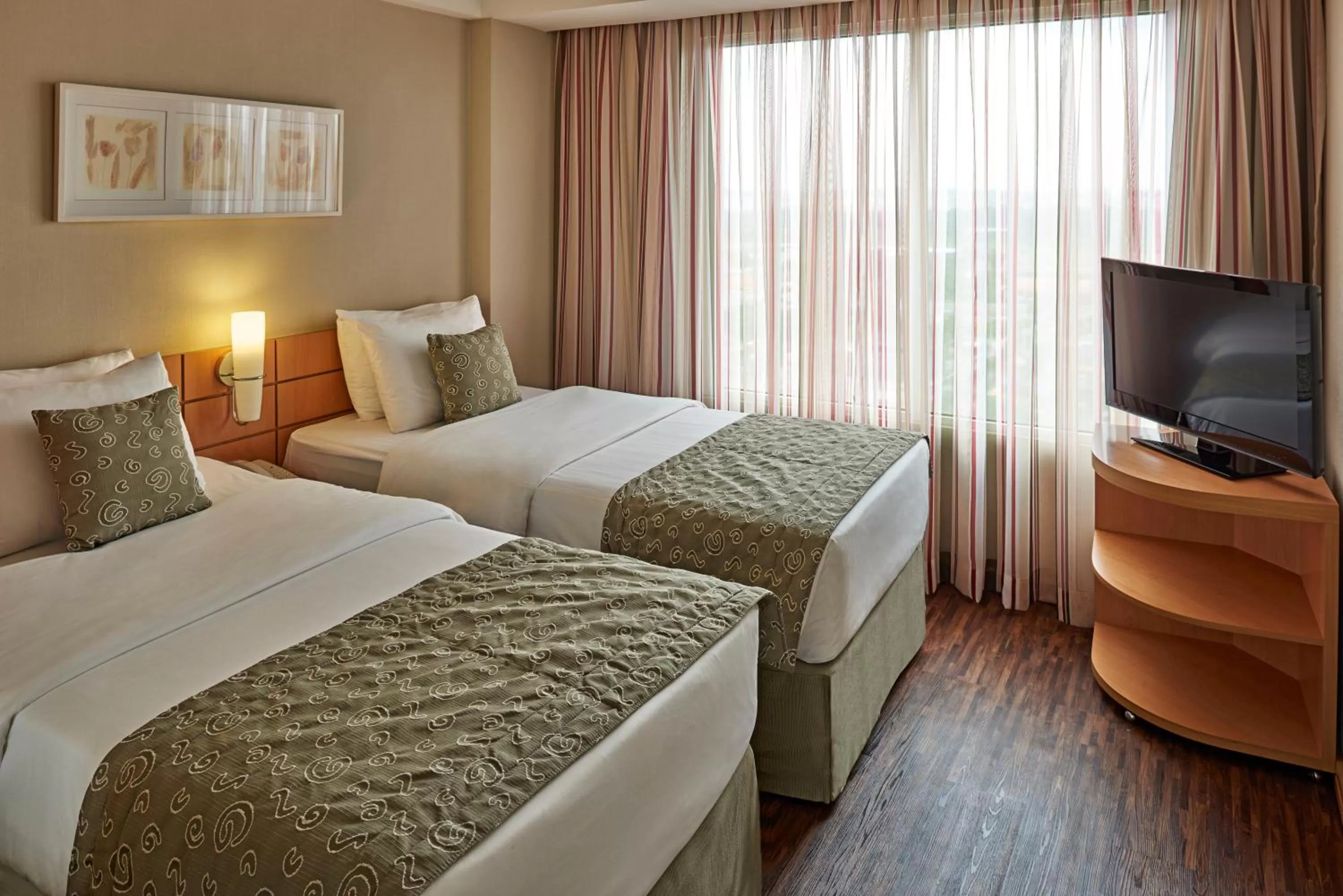 Photo of the whole room, Bed in Mercure Guarulhos Aeroporto