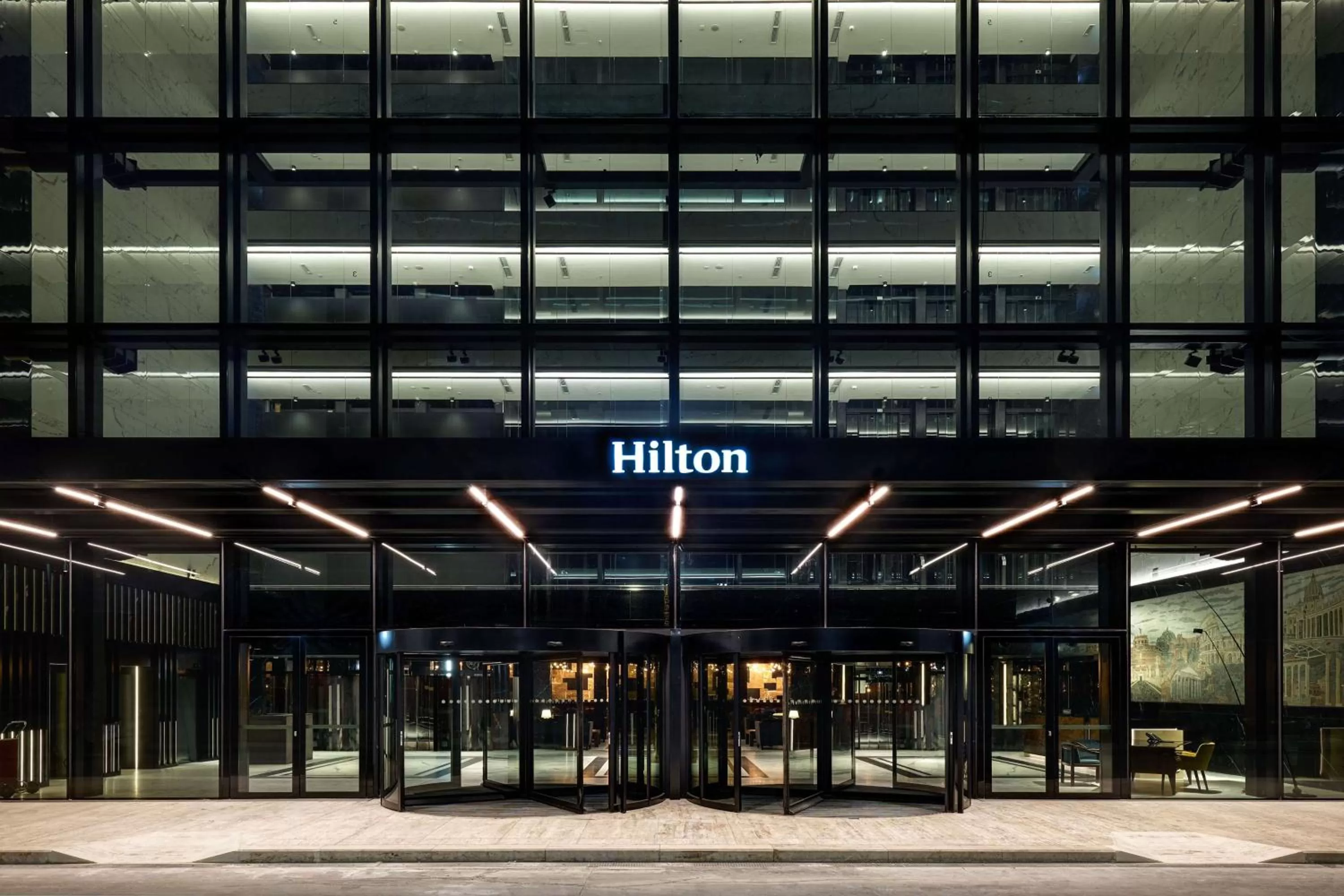 Property building in Hilton Rome Eur La Lama